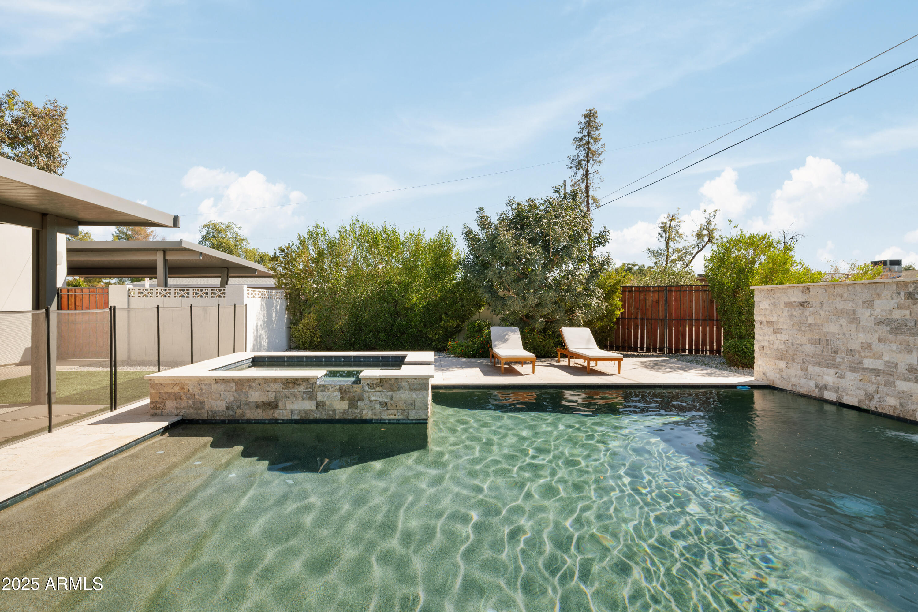 2043 E Clarendon Avenue, Phoenix