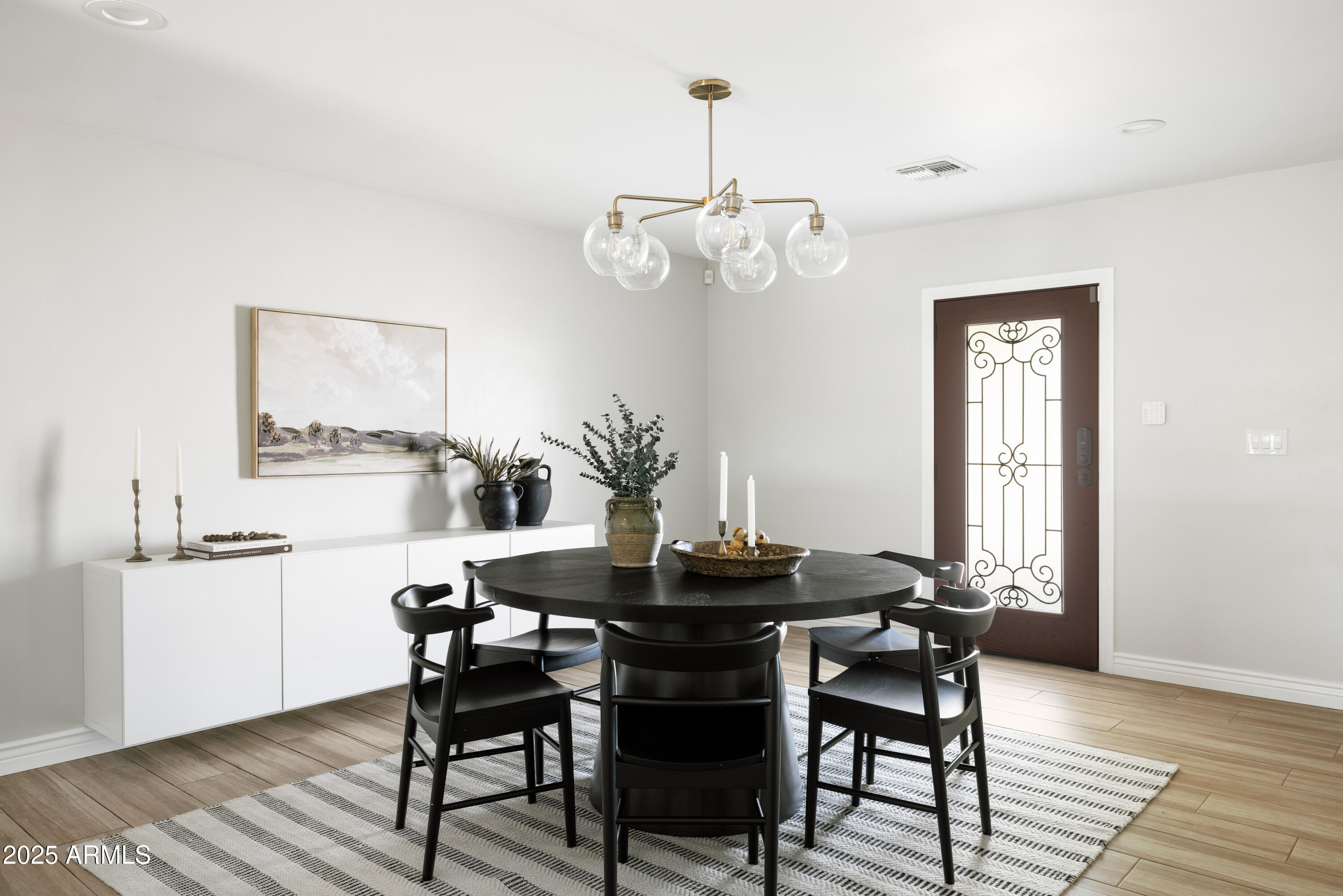 2043 E Clarendon Avenue, Phoenix