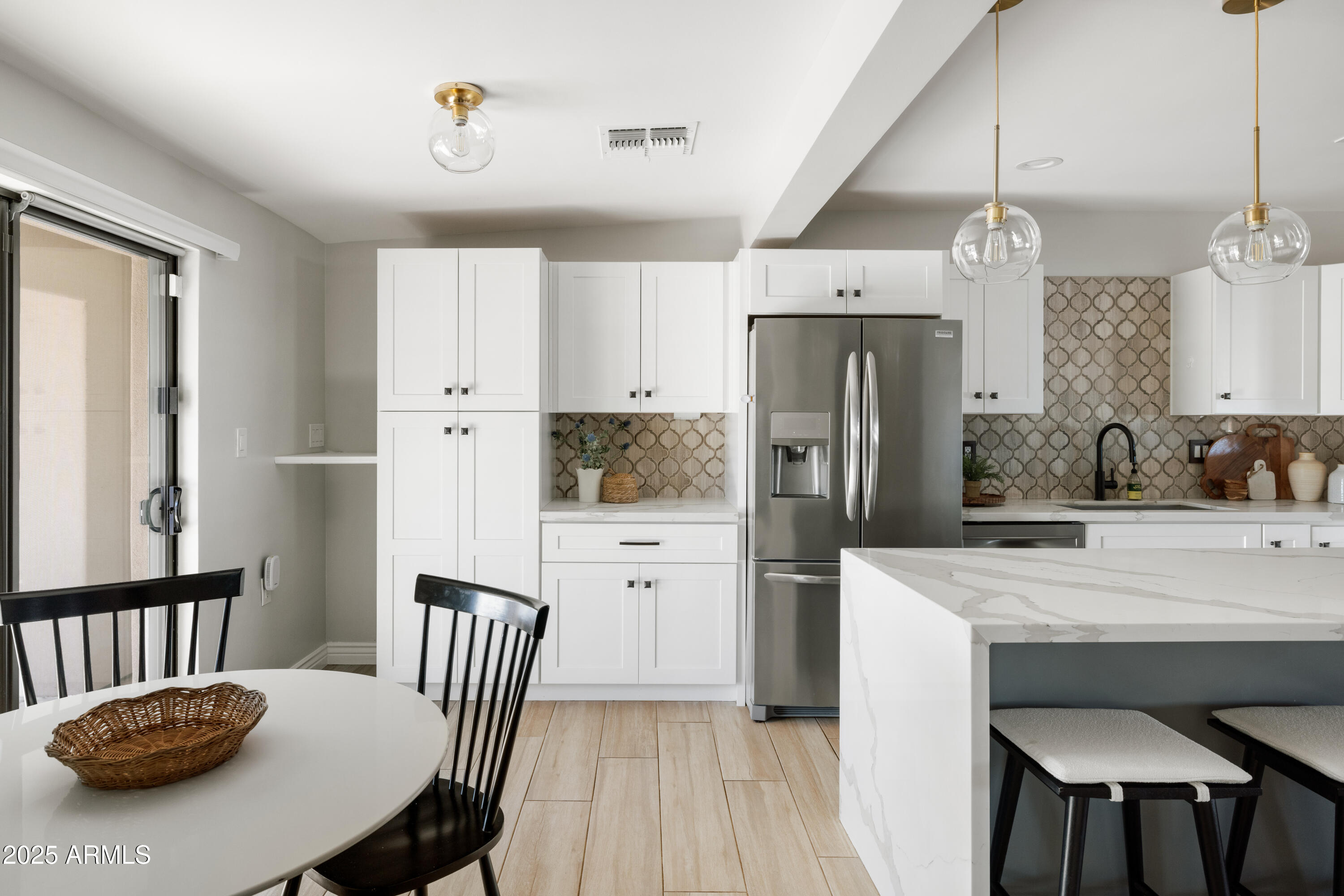 2043 E Clarendon Avenue, Phoenix