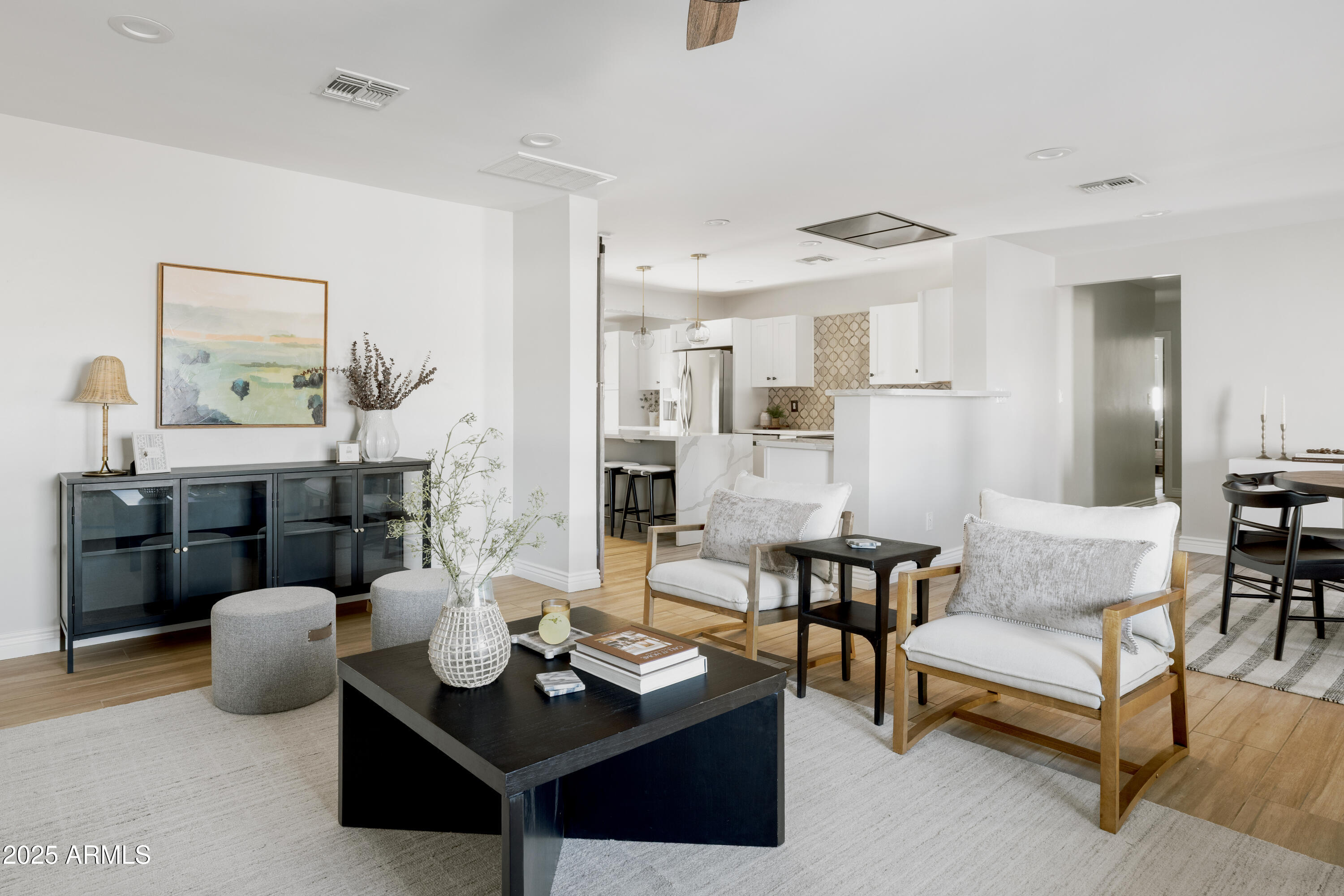 2043 E Clarendon Avenue, Phoenix