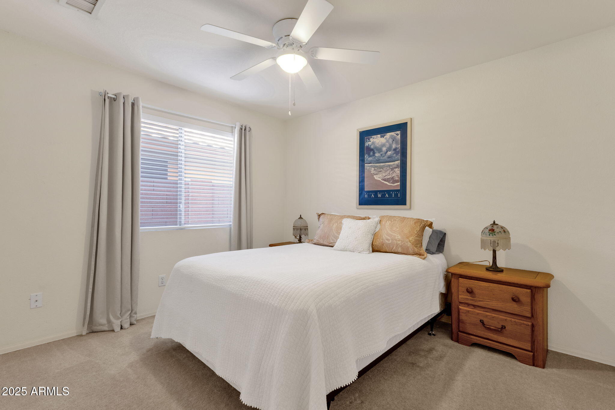 364 E APPALOOSA Court