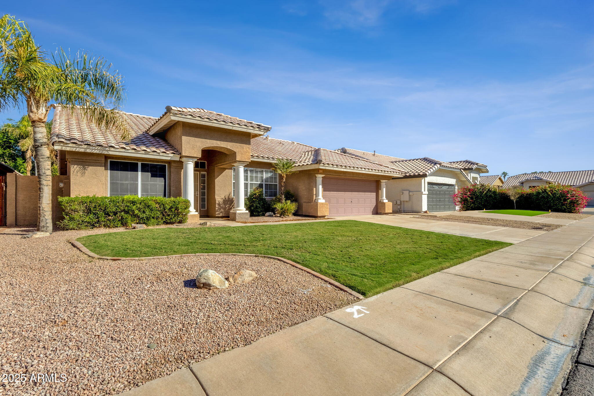 364 E APPALOOSA Court