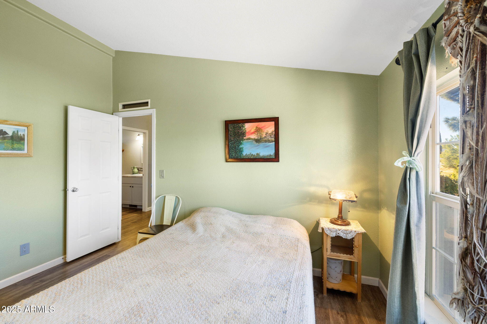 15325 S CORDES LAKES Drive