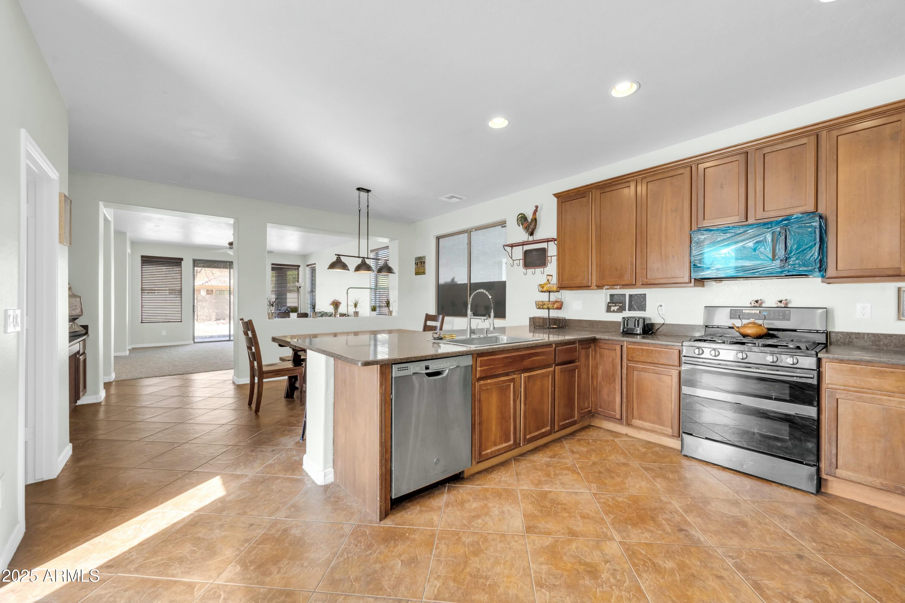 44314 W MESCAL Street, Maricopa