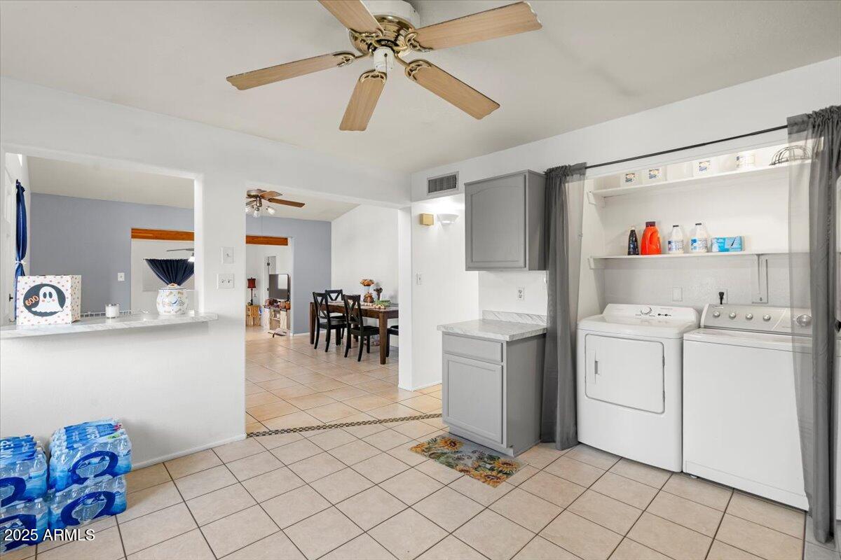 10519 W HEATHERBRAE Drive