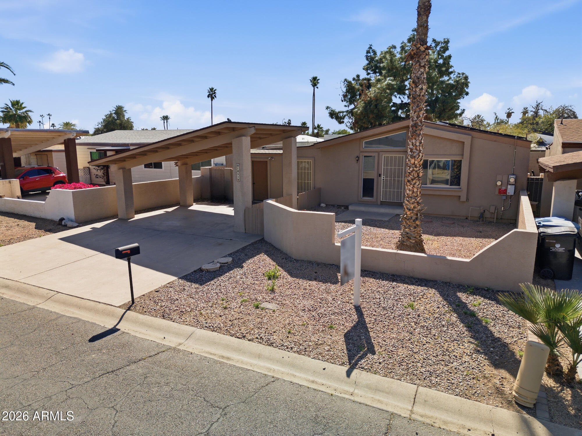 10519 W HEATHERBRAE Drive