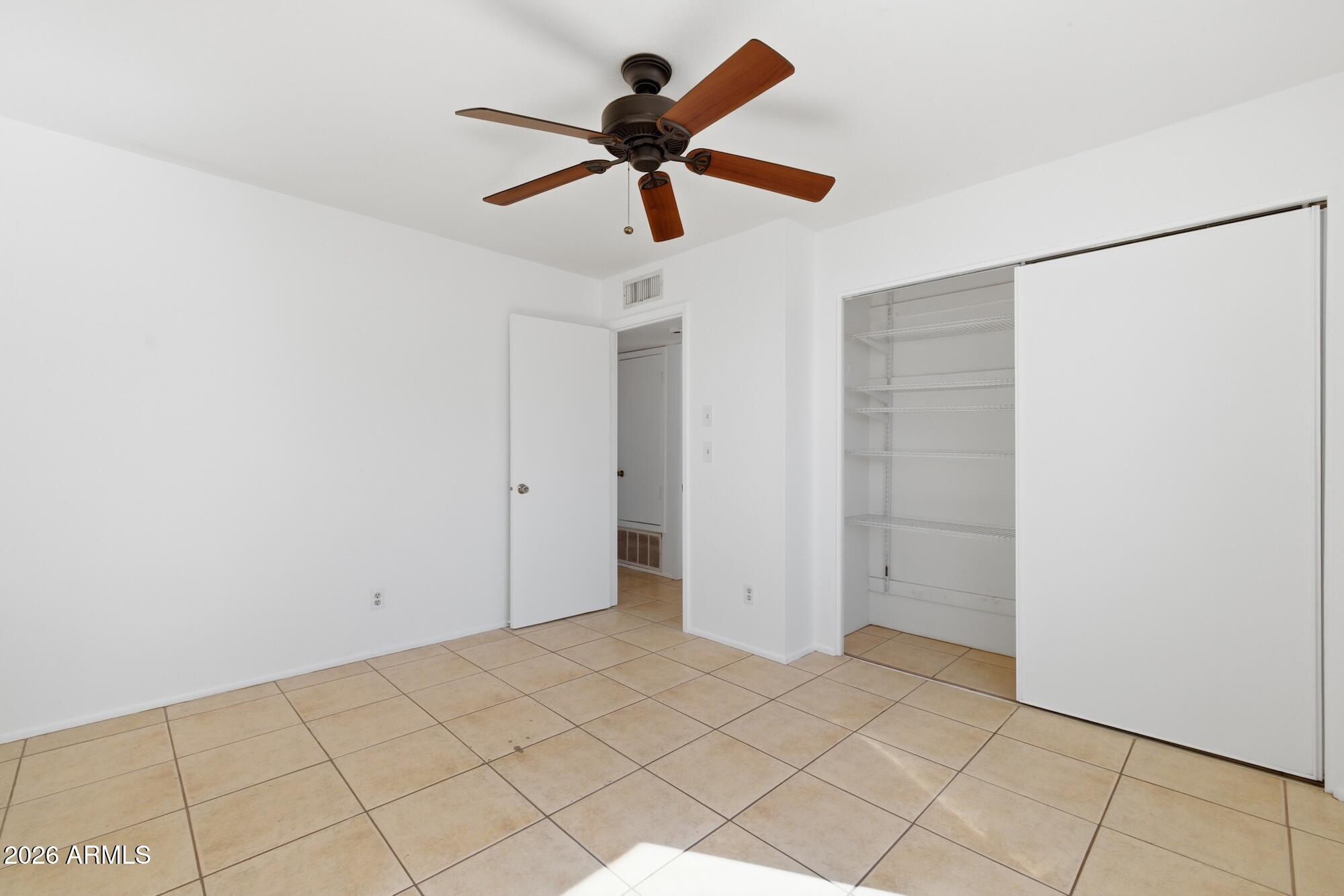 10519 W HEATHERBRAE Drive