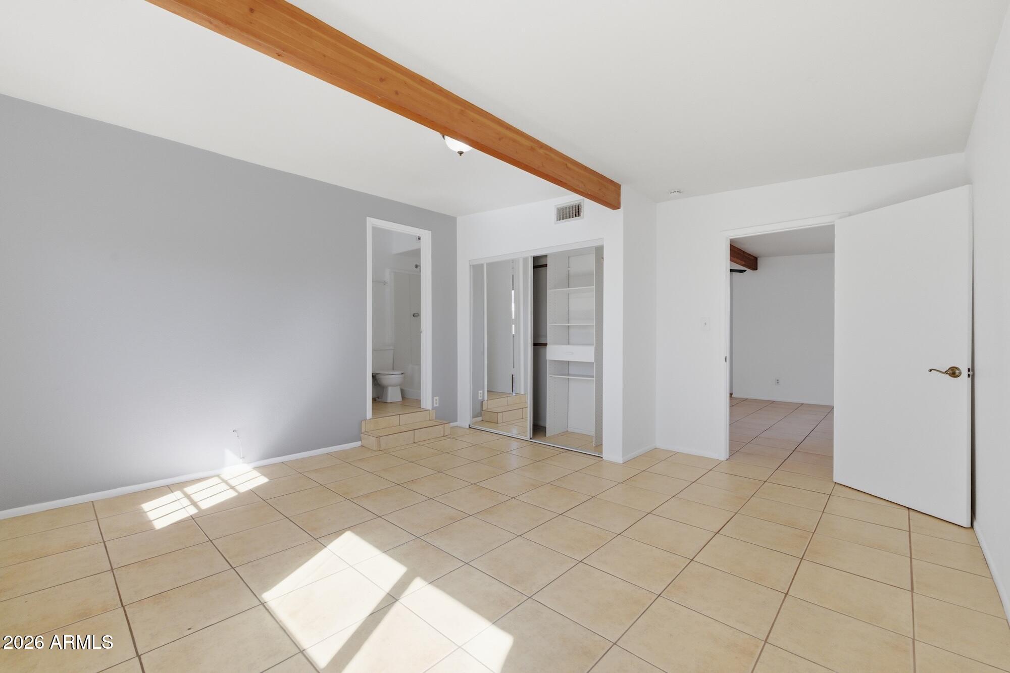 10519 W HEATHERBRAE Drive