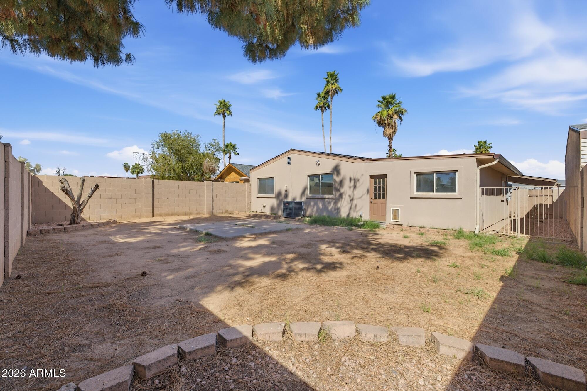 10519 W HEATHERBRAE Drive