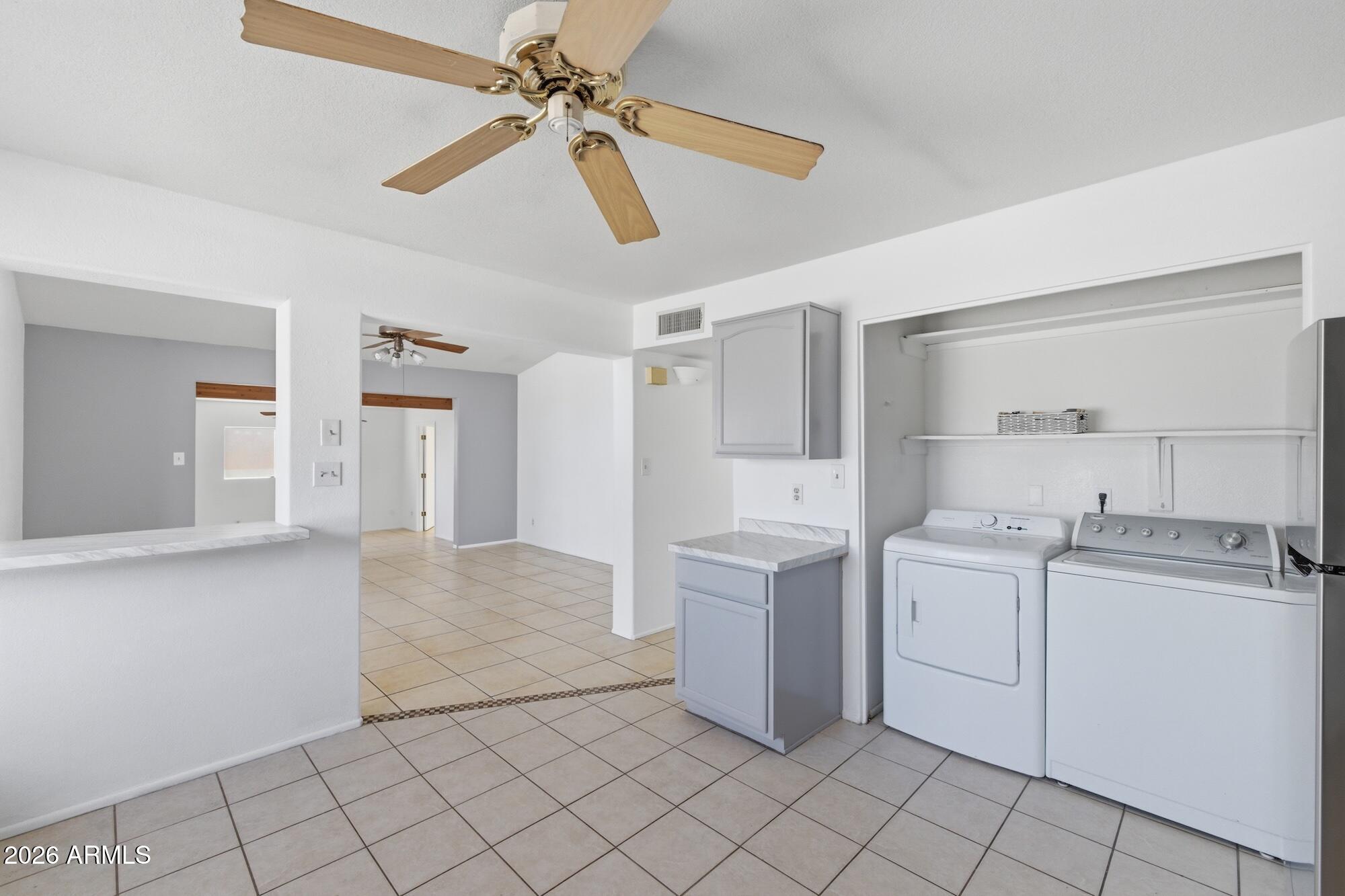 10519 W HEATHERBRAE Drive