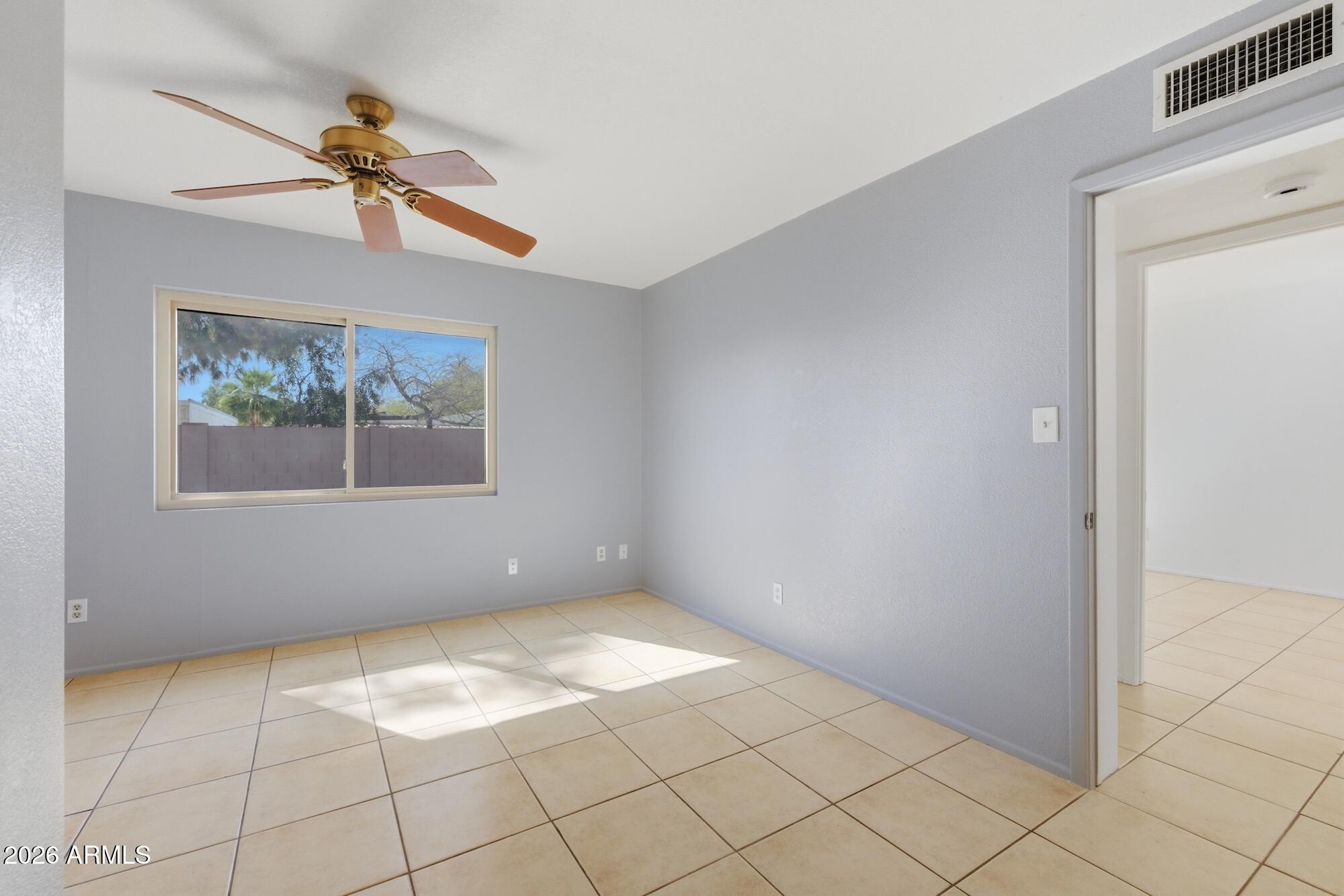 10519 W HEATHERBRAE Drive
