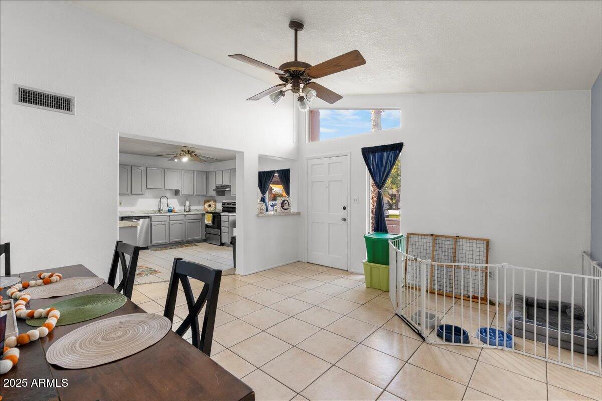 10519 W HEATHERBRAE Drive