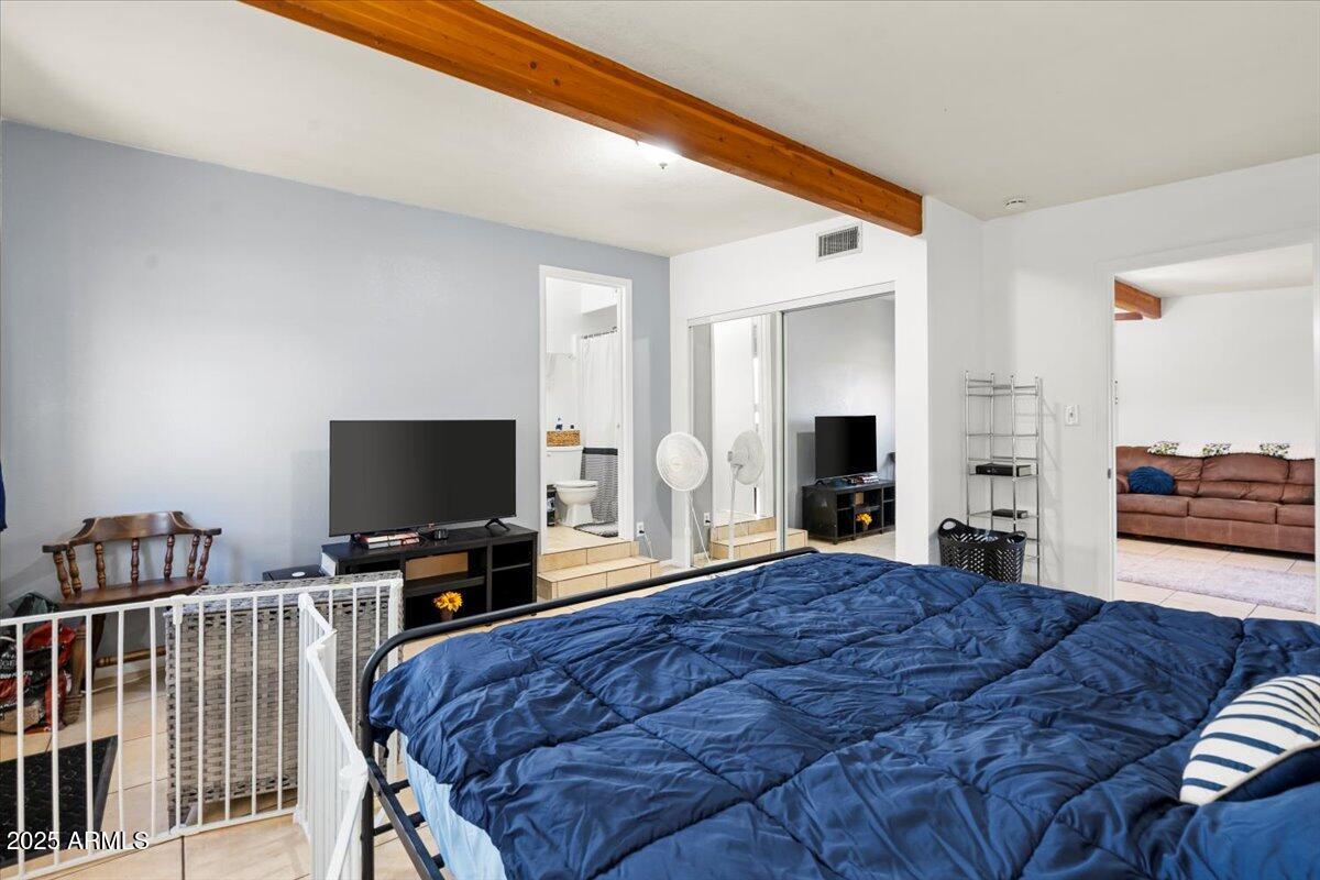 10519 W HEATHERBRAE Drive