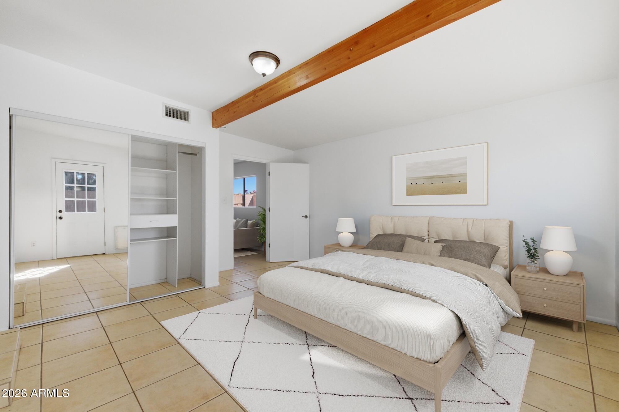 10519 W HEATHERBRAE Drive
