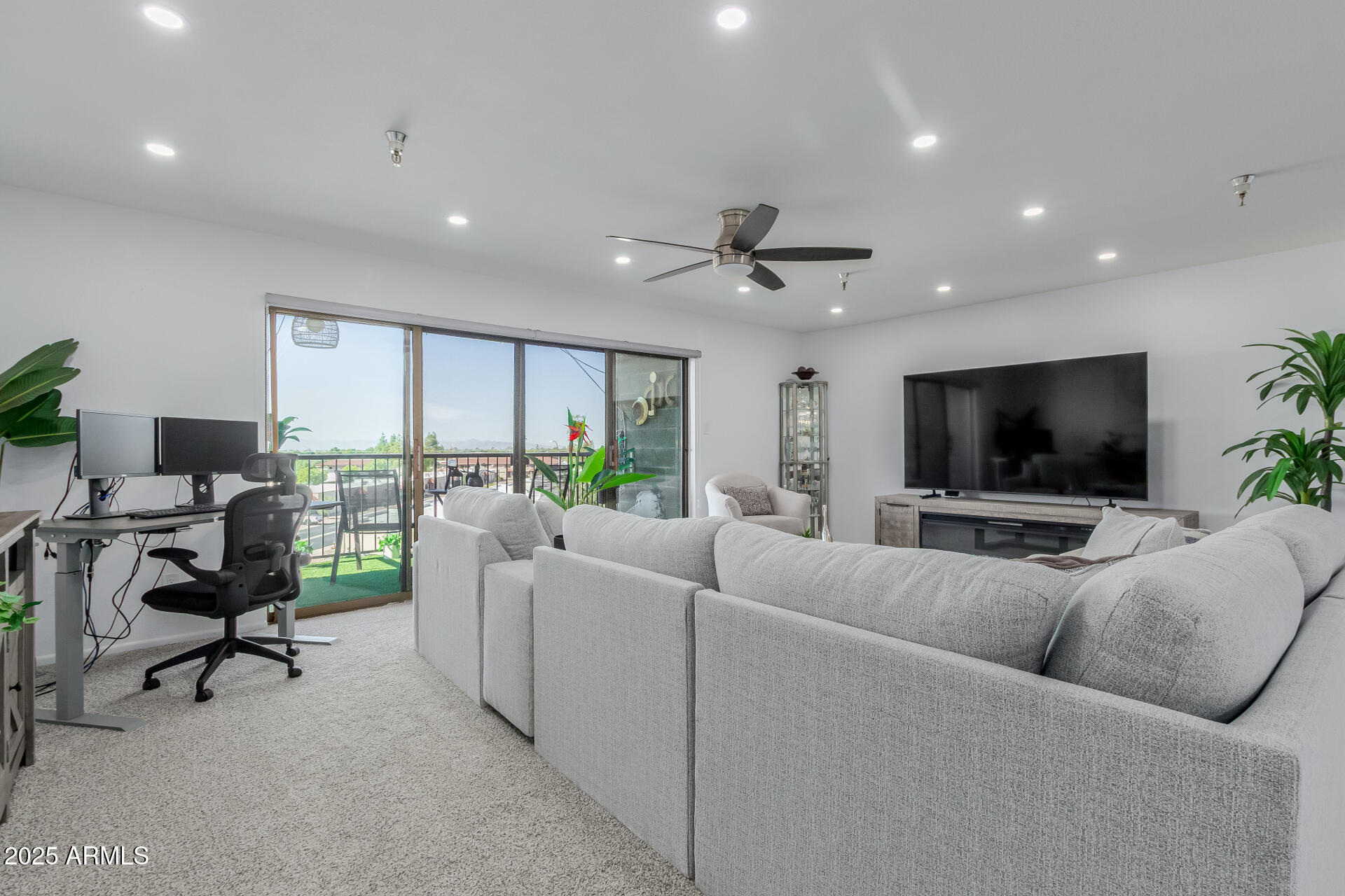 425 S PARKCREST Drive, 334, Mesa Unit: 334