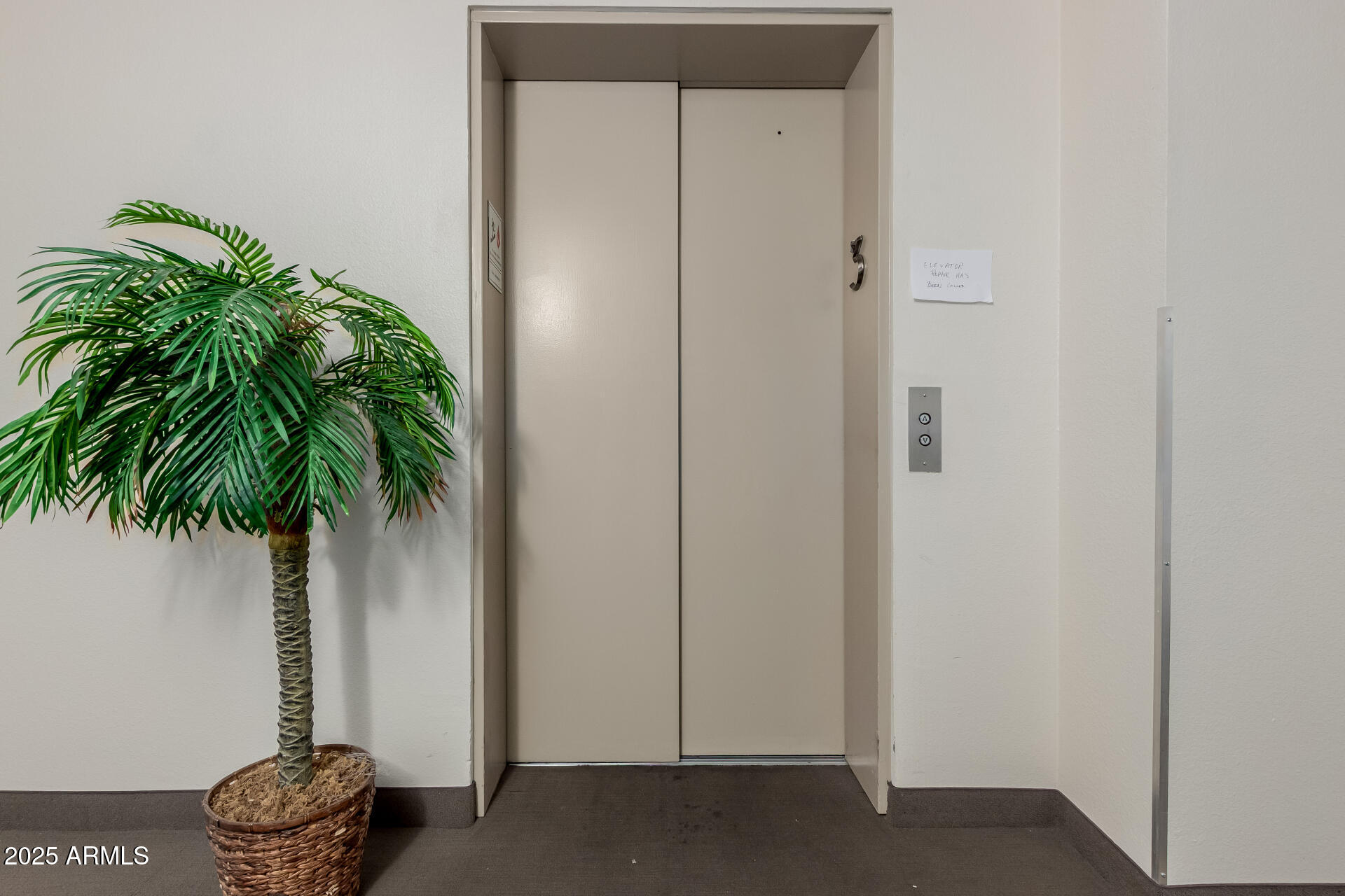 425 S PARKCREST Drive, 334, Mesa Unit: 334