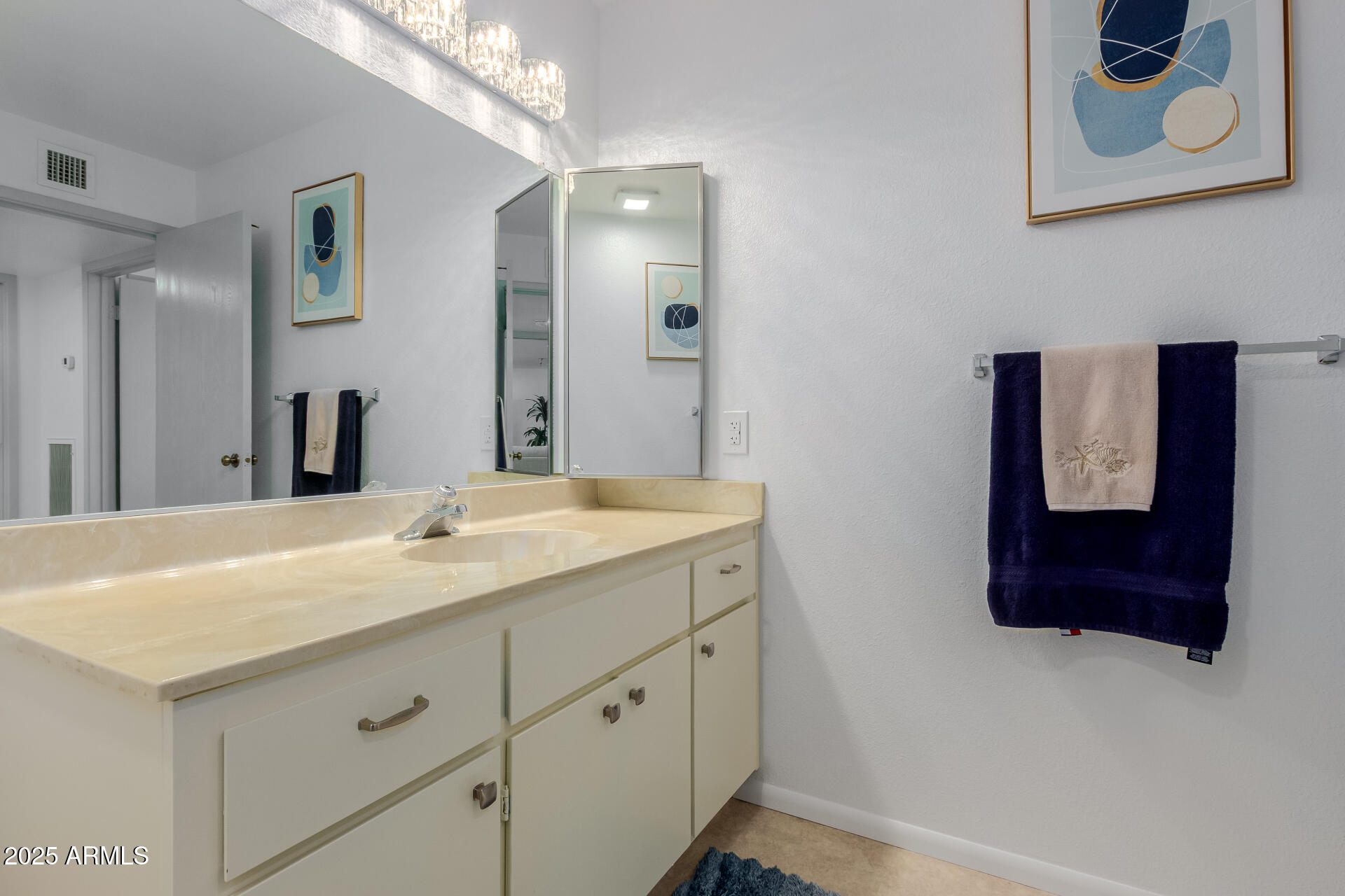 425 S PARKCREST Drive, 334, Mesa Unit: 334