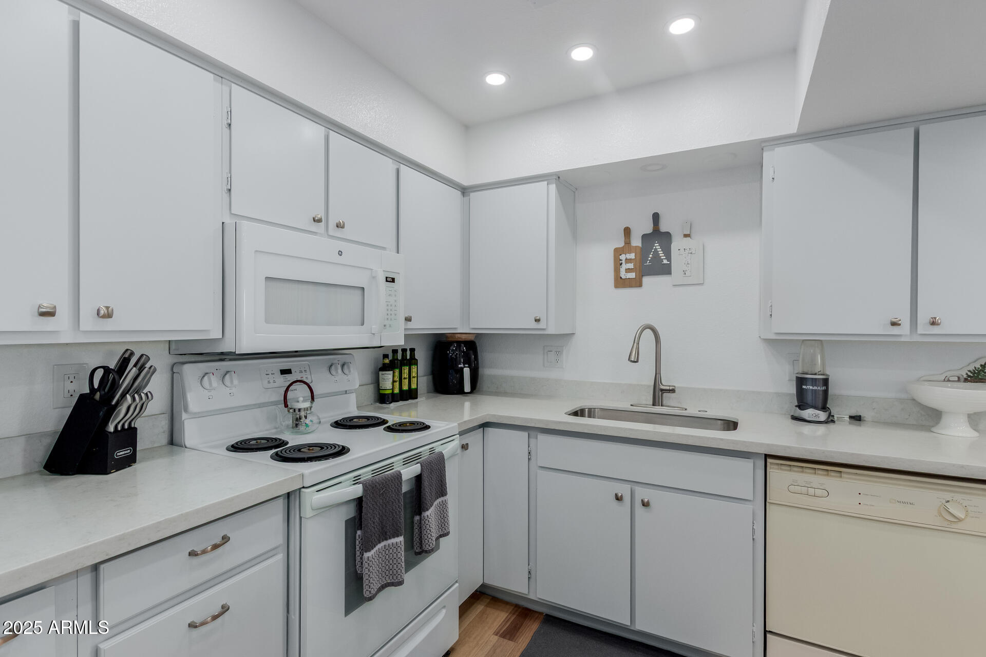 425 S PARKCREST Drive, 334, Mesa Unit: 334