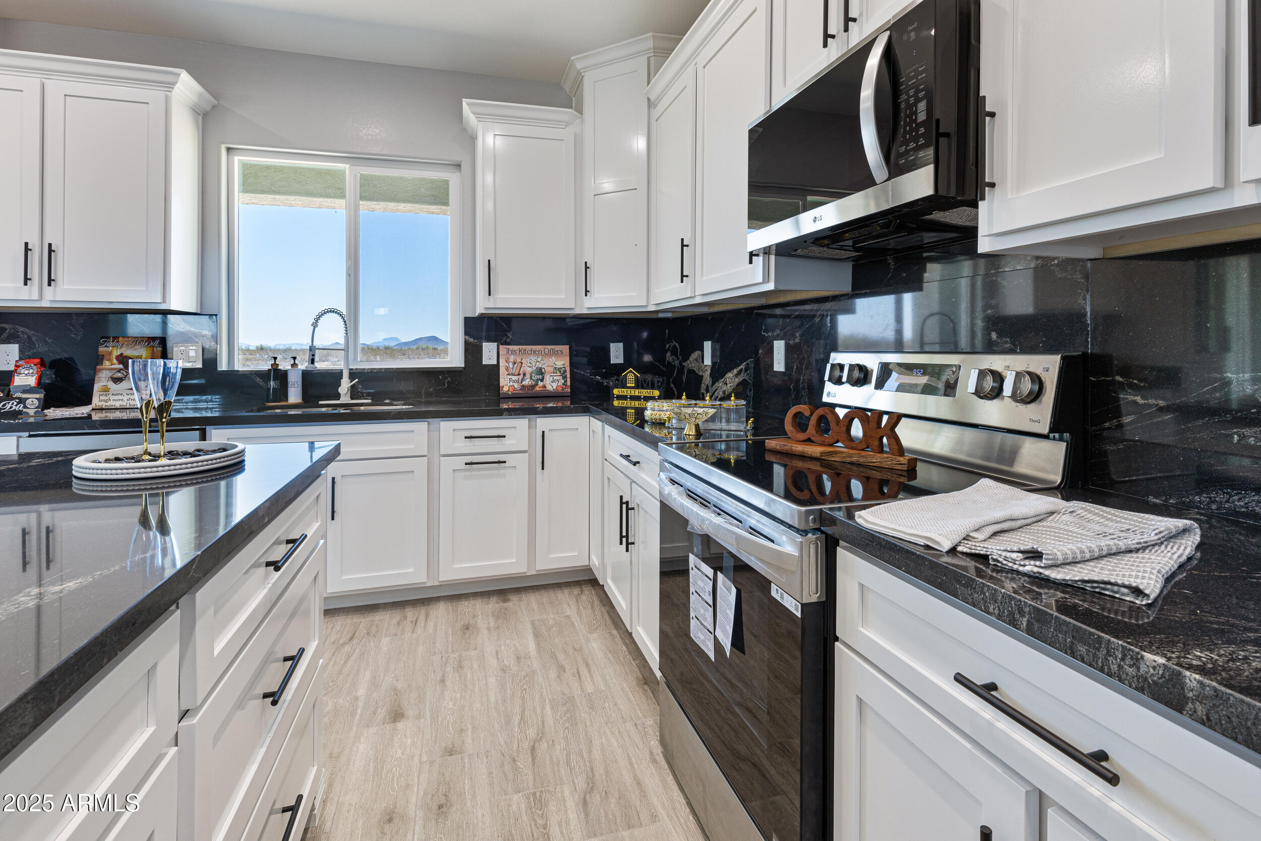 40715 W GEORGIA Avenue, Tonopah