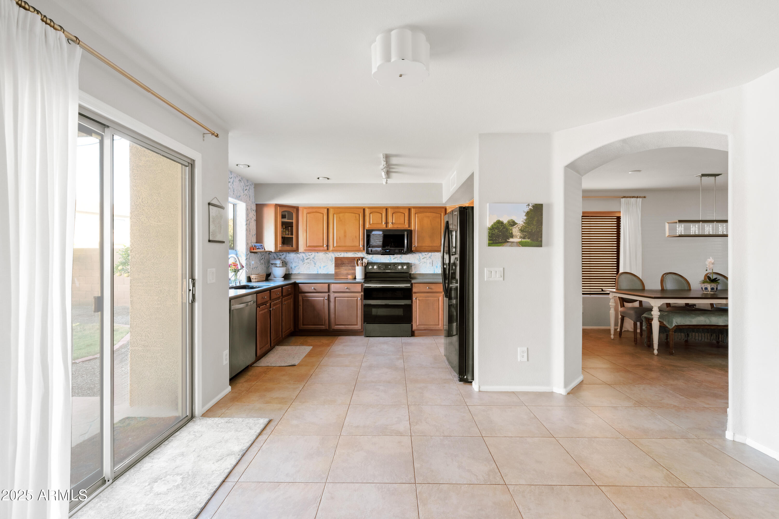 2510 W WHITE FEATHER Lane, Phoenix