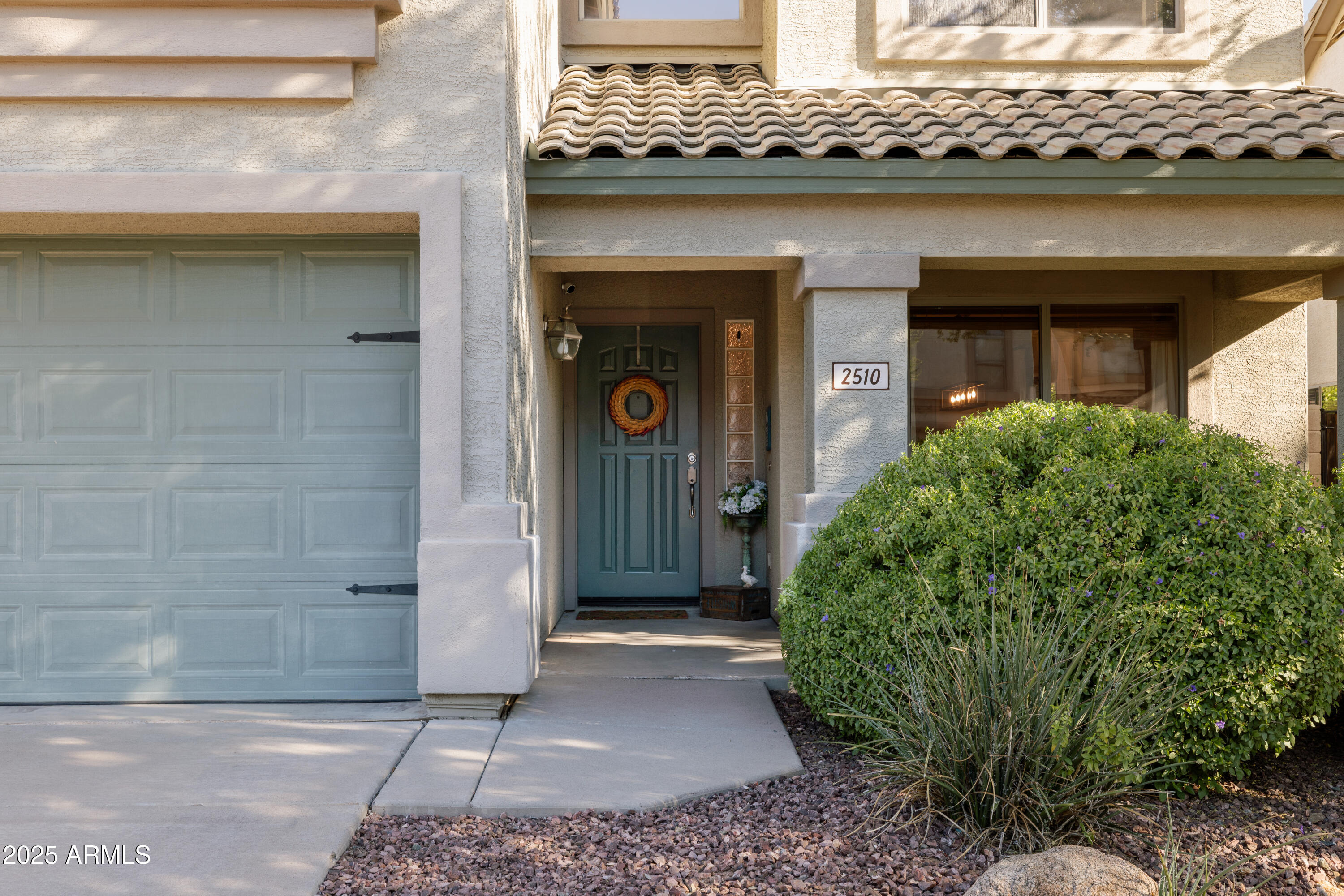 2510 W WHITE FEATHER Lane, Phoenix