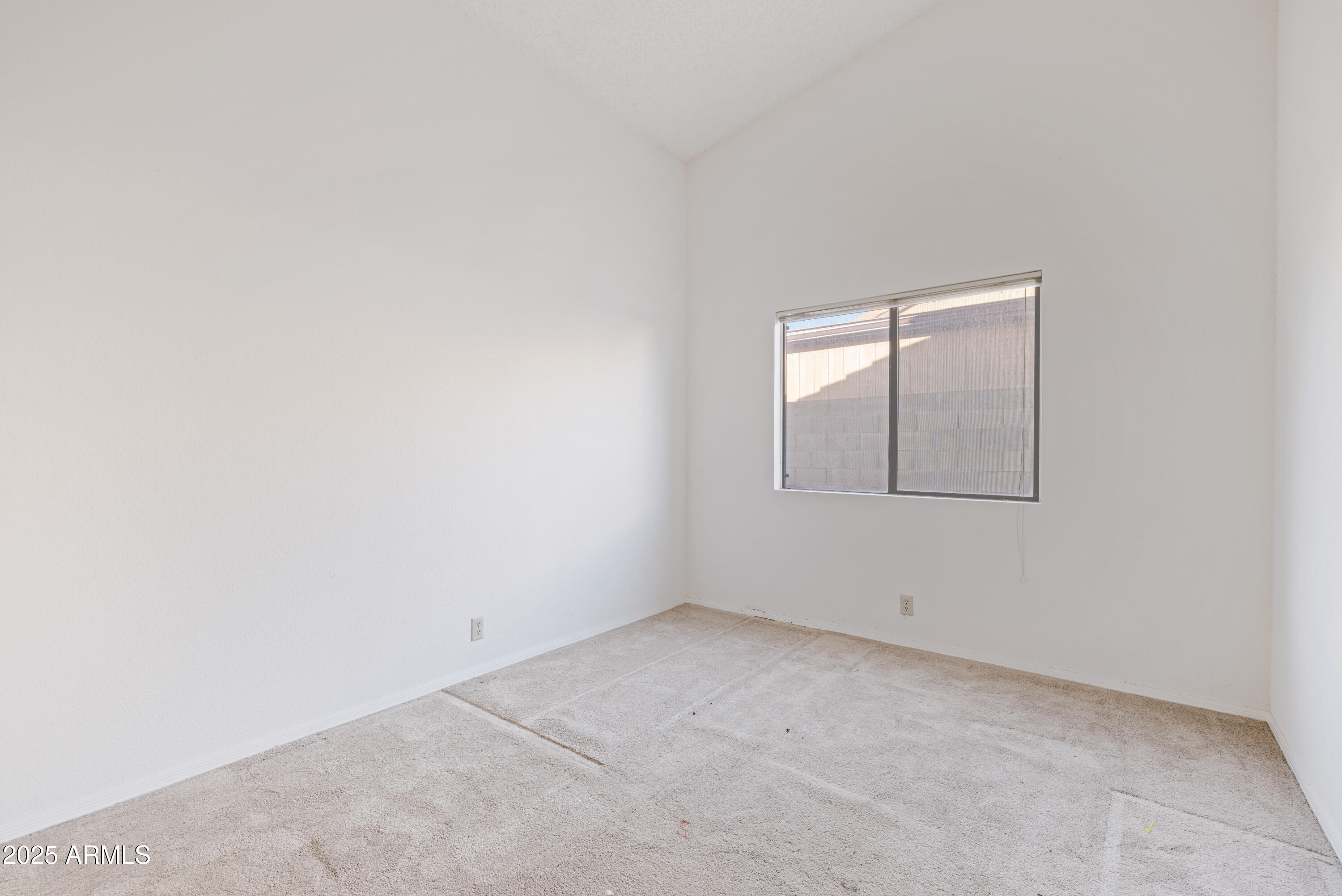 4609 E PARADISE Lane, Phoenix