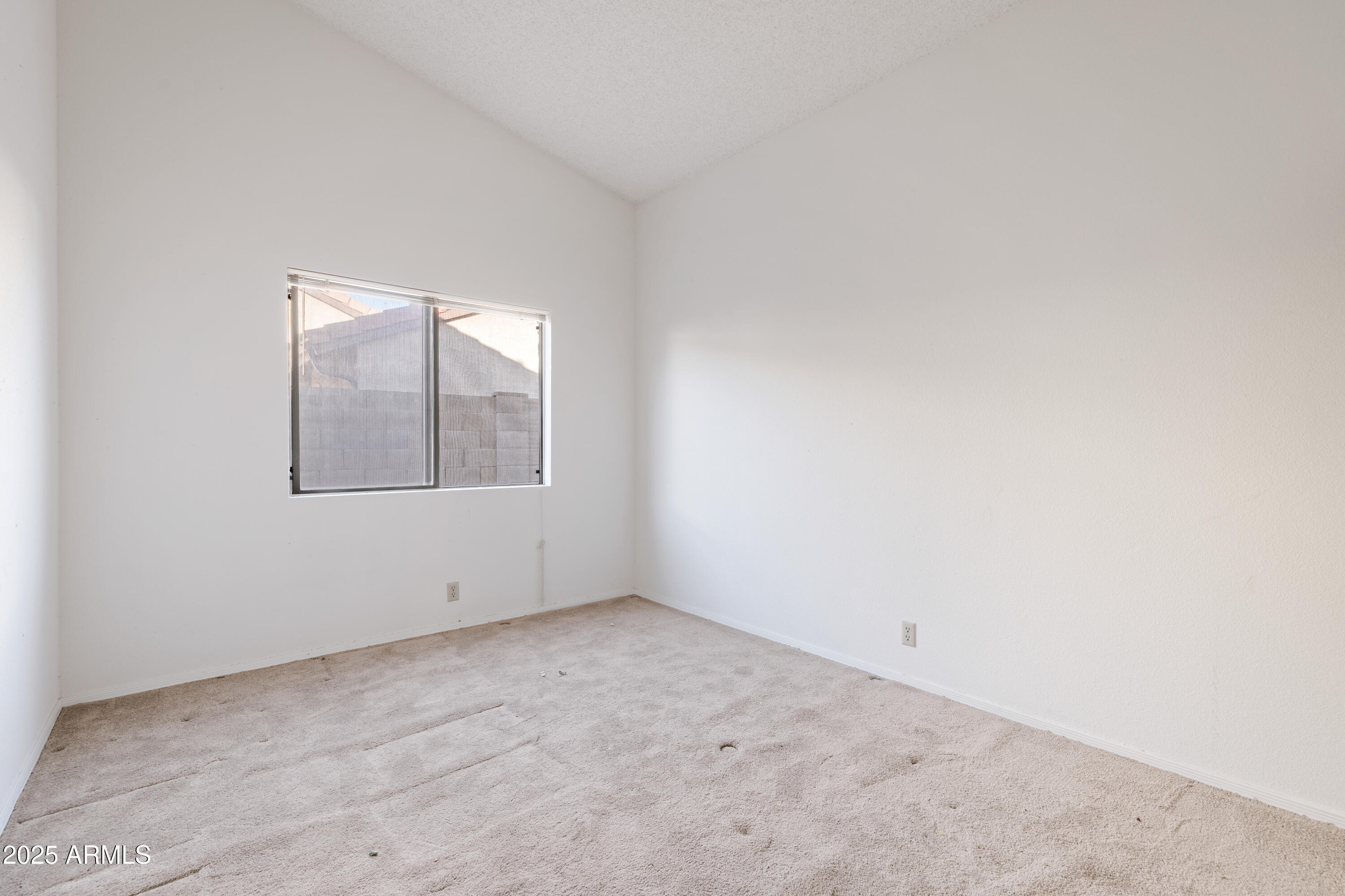 4609 E PARADISE Lane, Phoenix