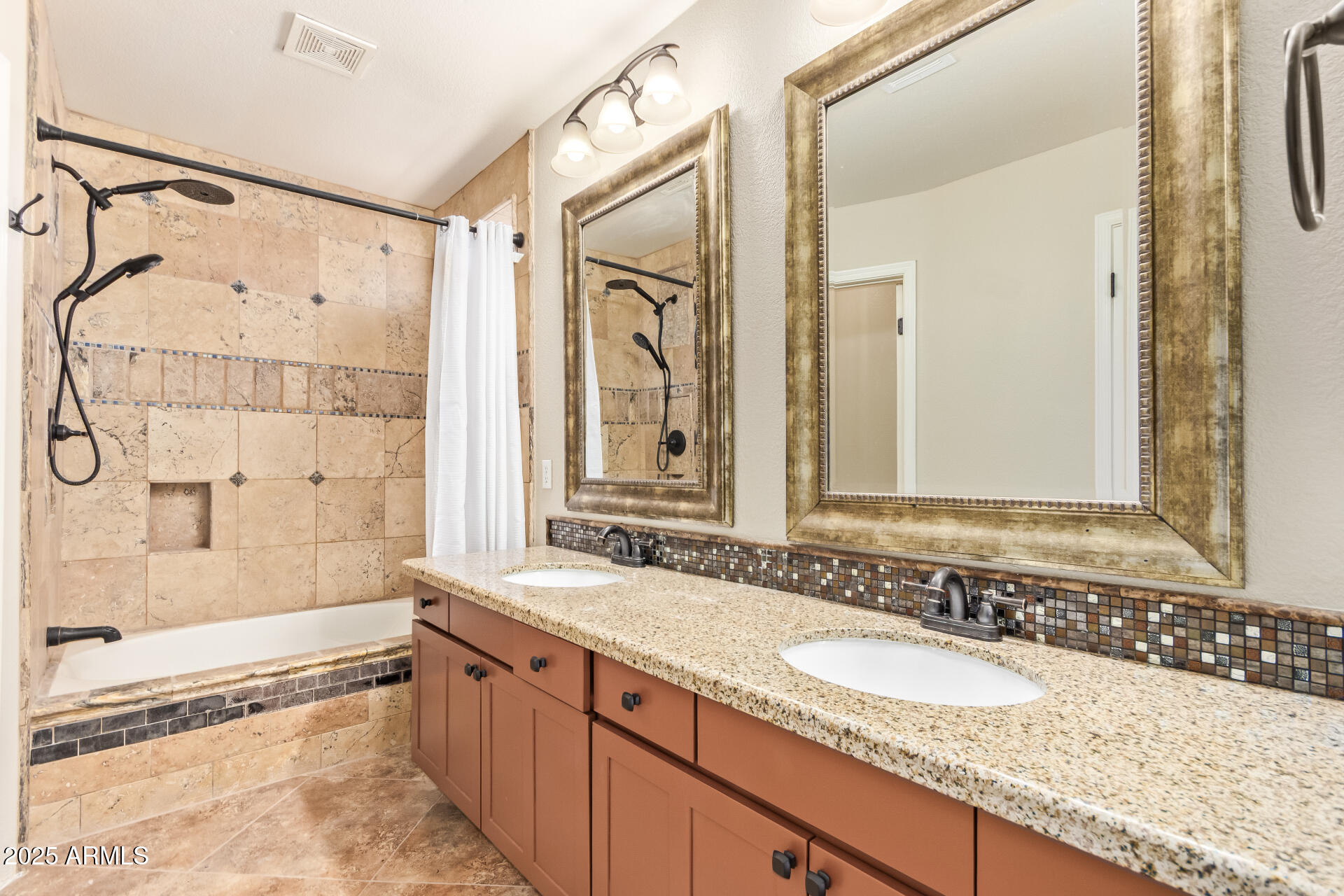 15905 W COTTONWOOD Street