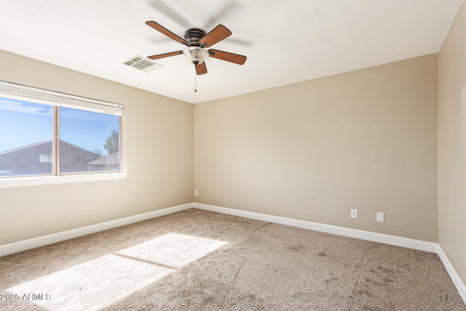 15905 W COTTONWOOD Street