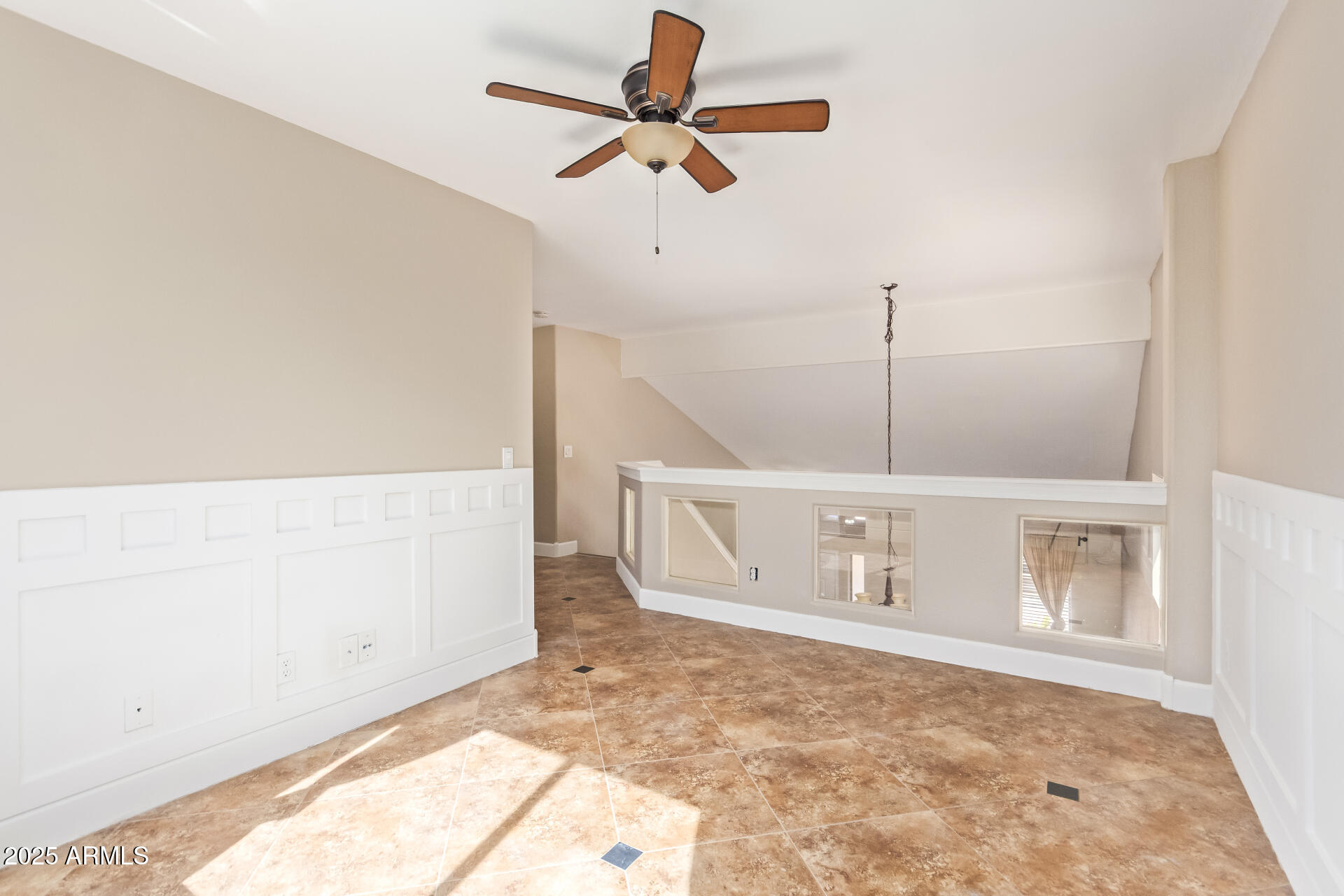 15905 W COTTONWOOD Street