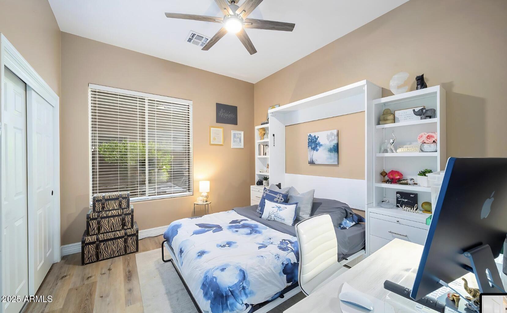 40722 N HARBOUR TOWN Court