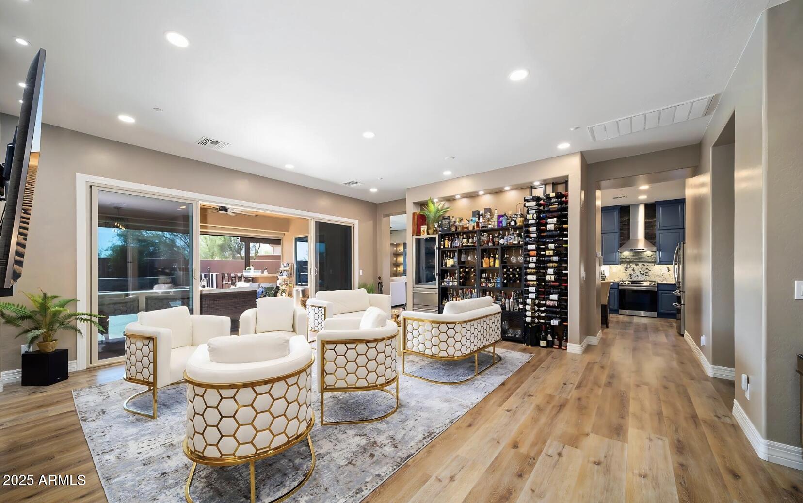 40722 N HARBOUR TOWN Court