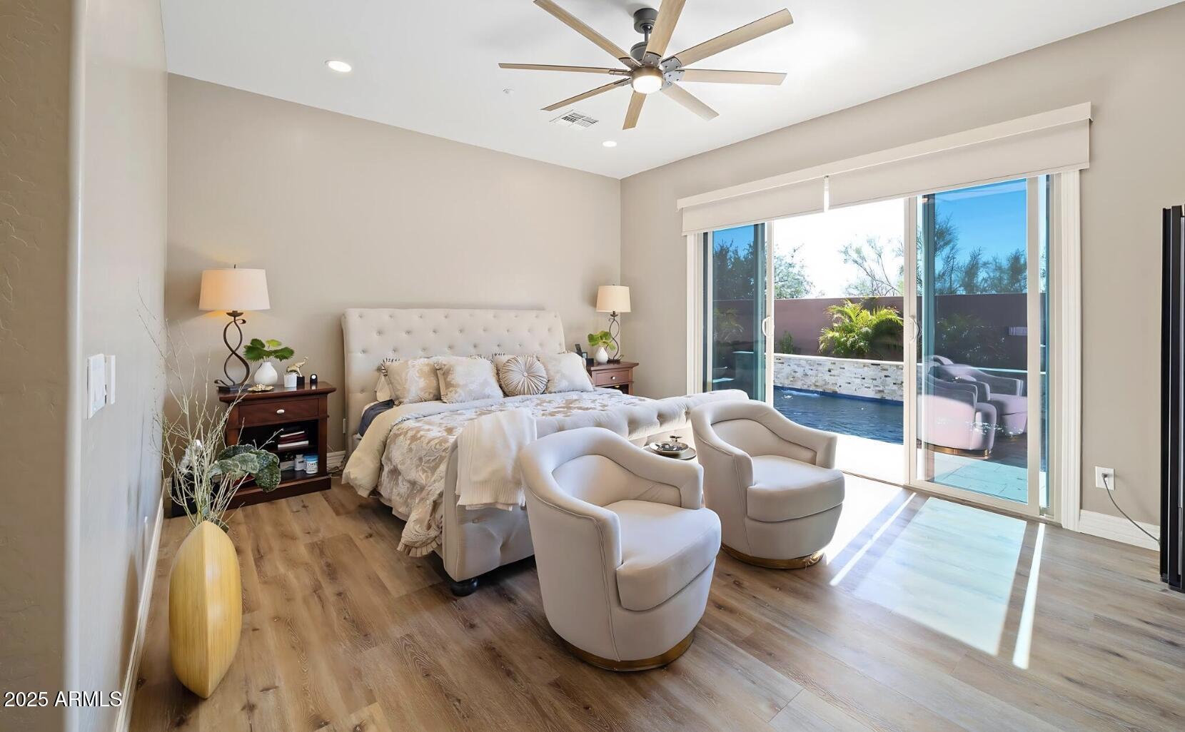 40722 N HARBOUR TOWN Court