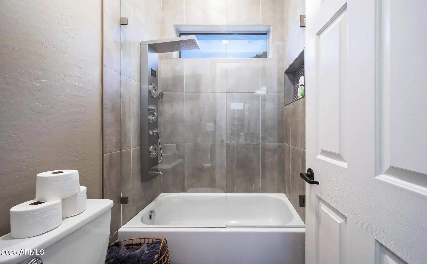 40722 N HARBOUR TOWN Court