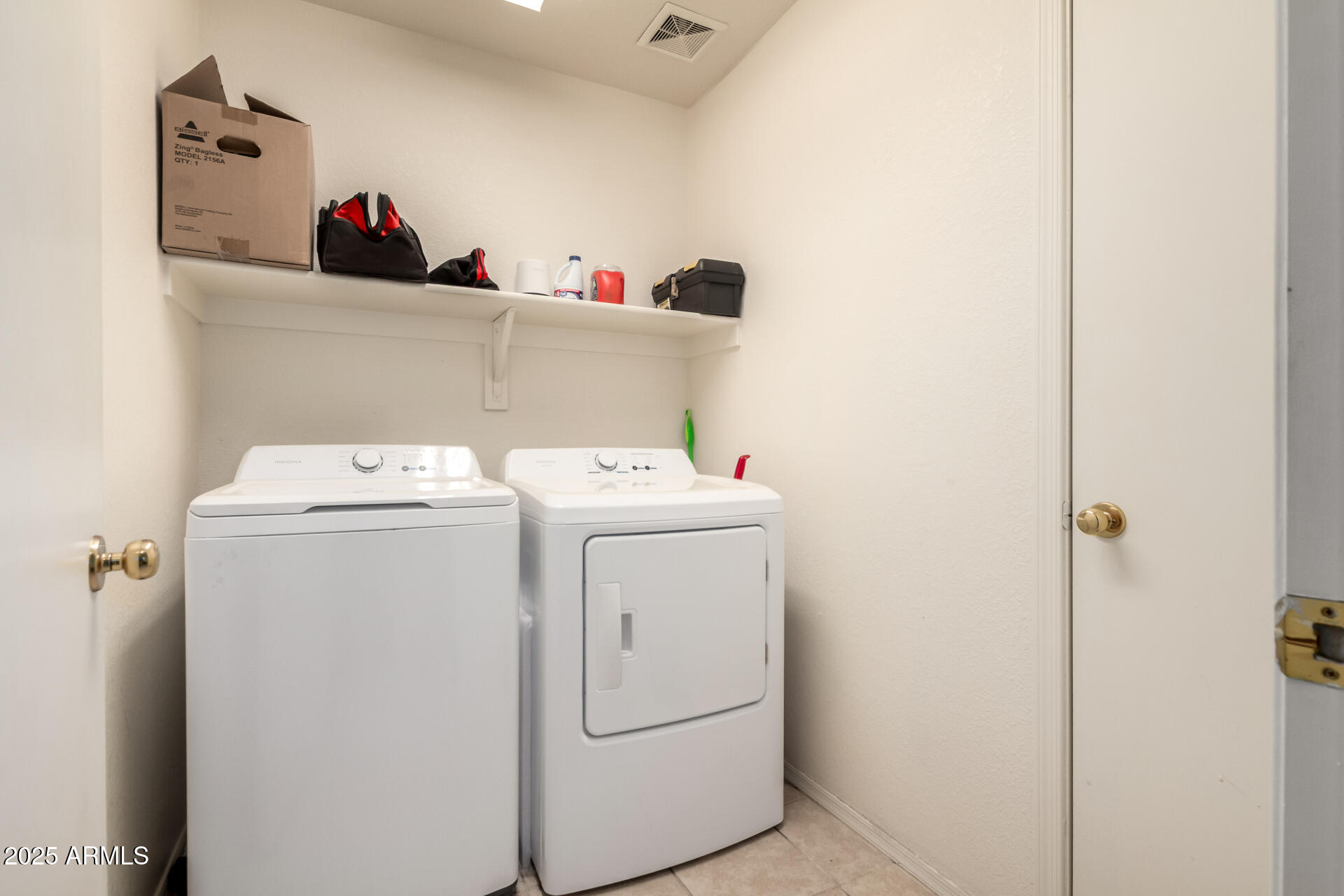 40202 W MARY LOU Drive