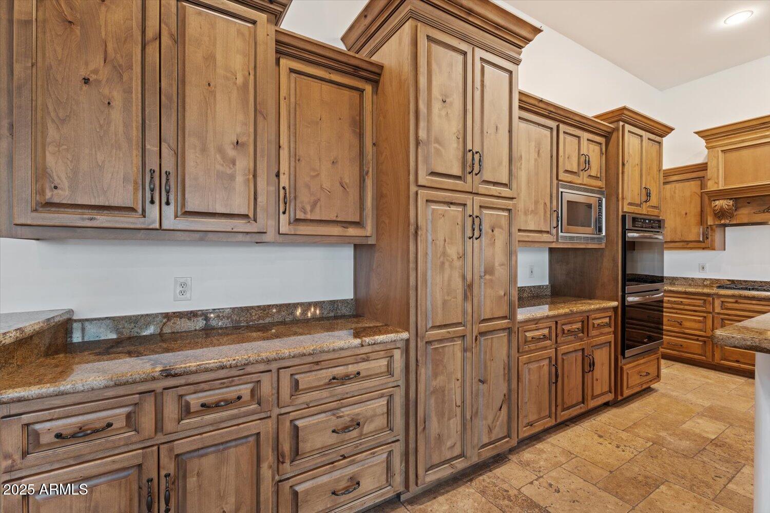 7214 E ALTA SIERRA Drive