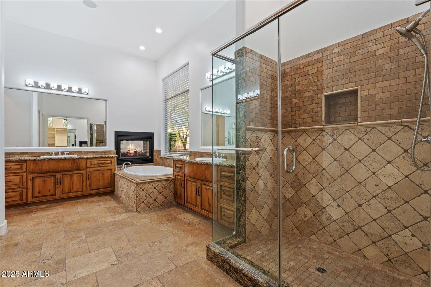 7214 E ALTA SIERRA Drive