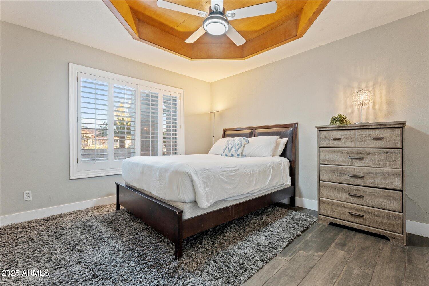 1244 N NORFOLK Circle