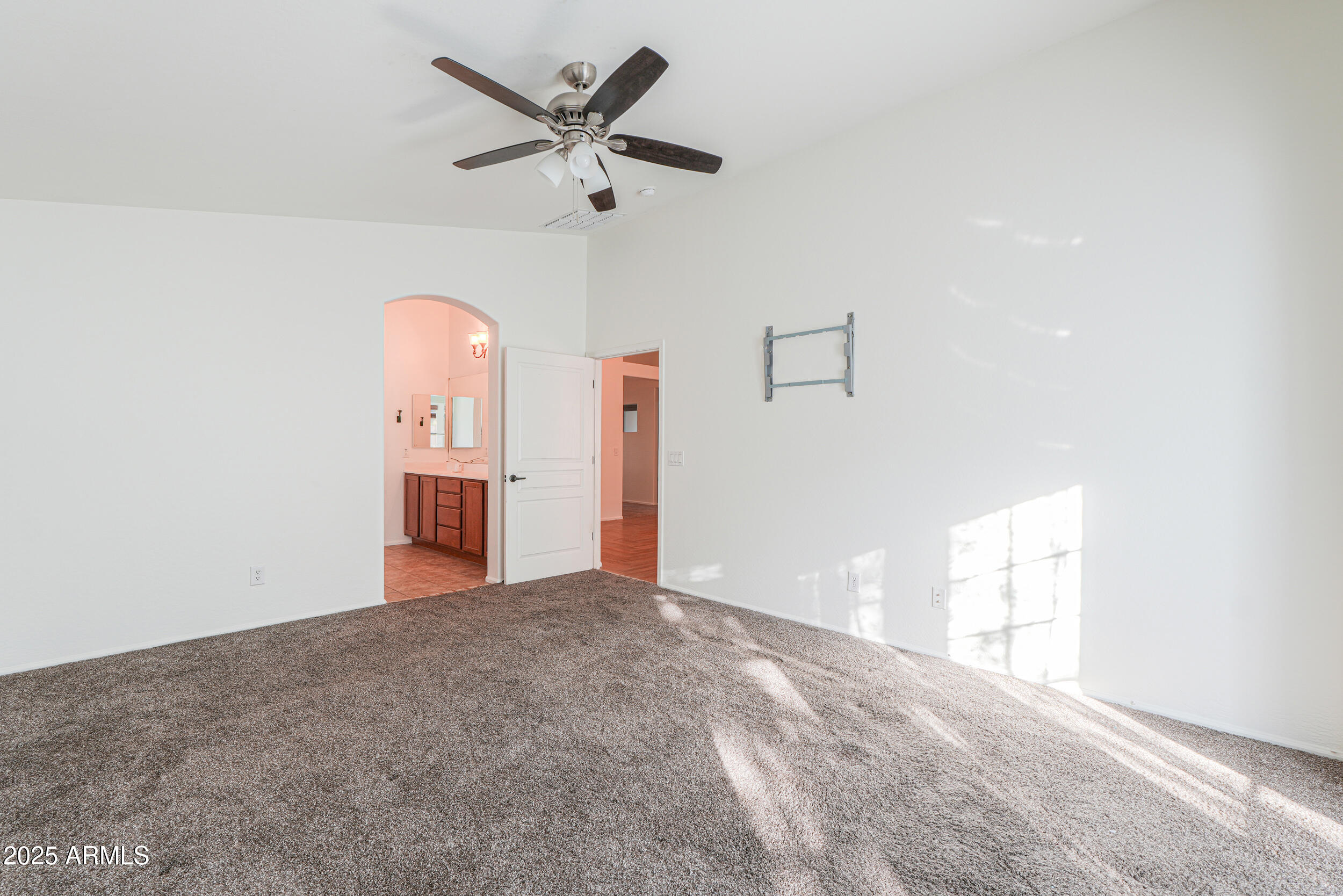 45131 W HORSE MESA Road