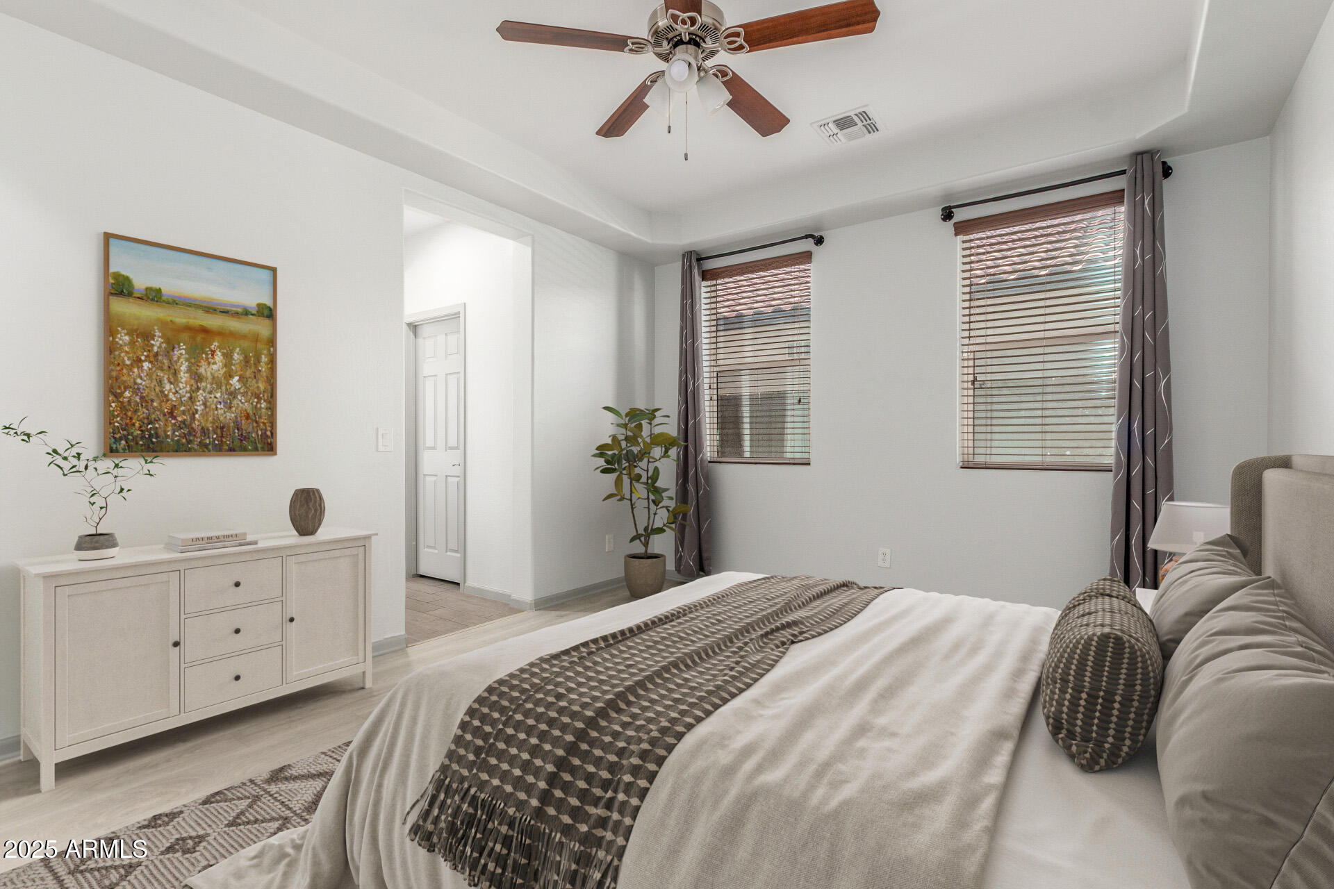 14917 W Dreyfus Street