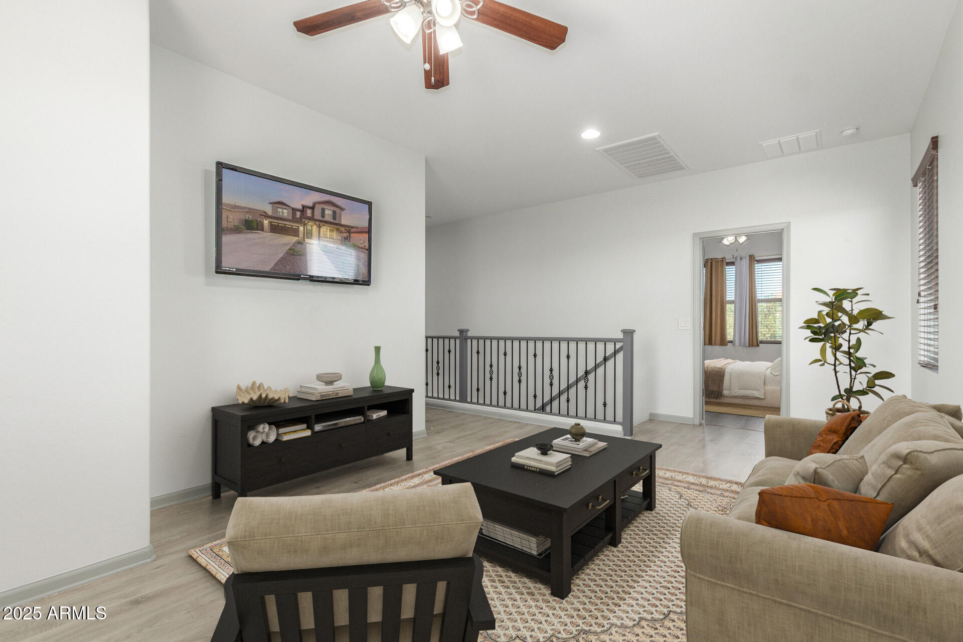 14917 W Dreyfus Street