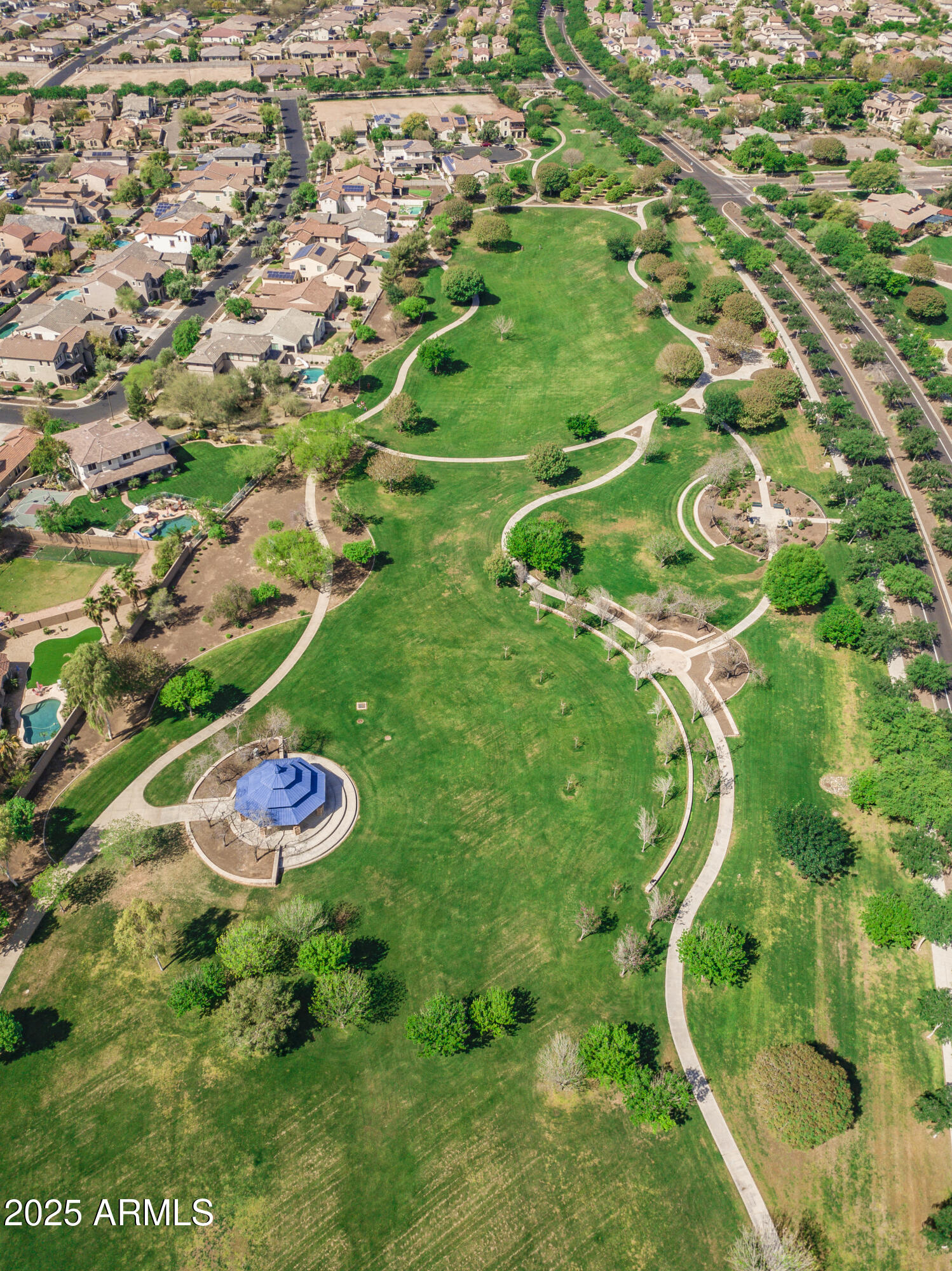 14917 W Dreyfus Street