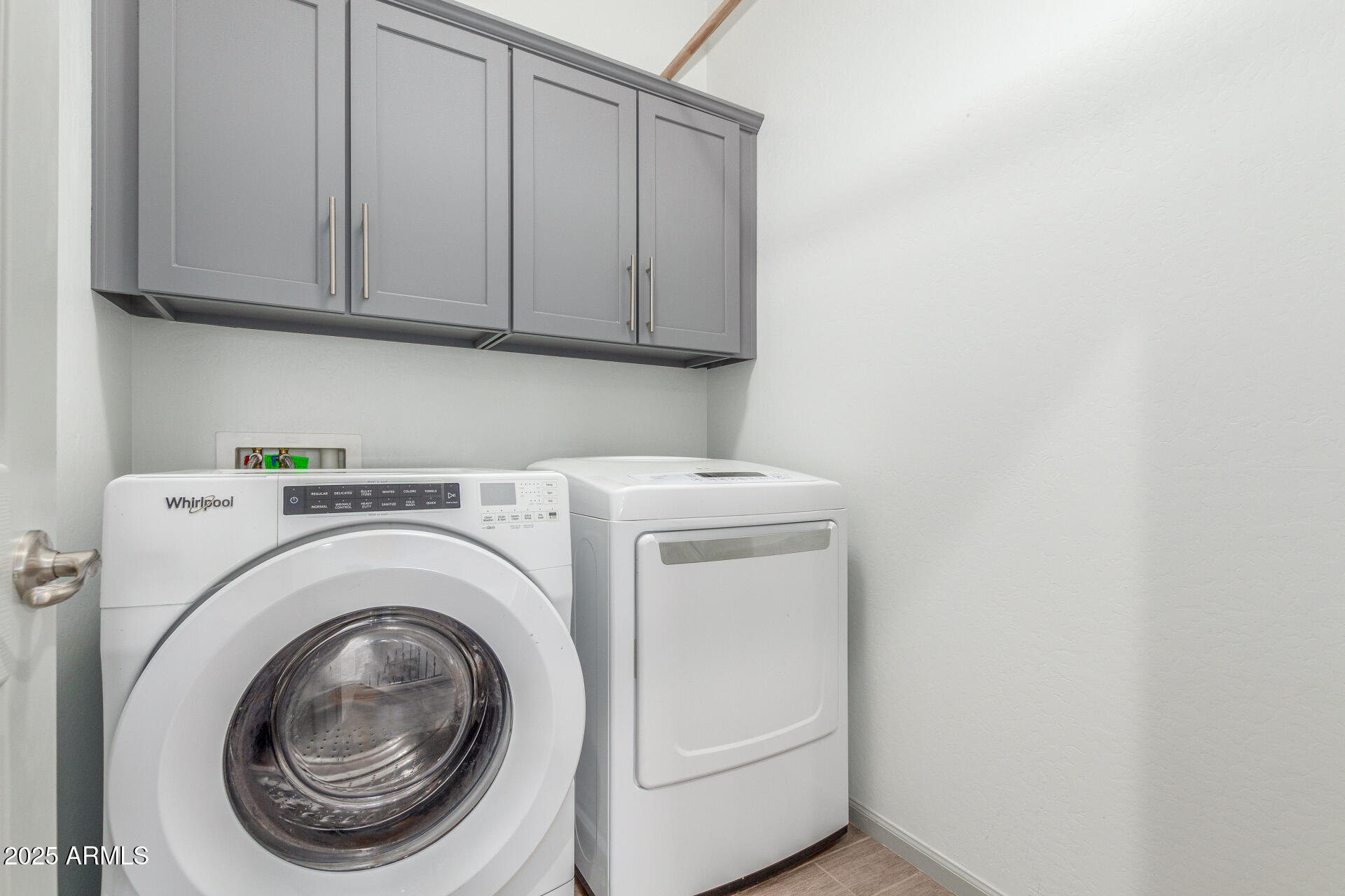 14917 W Dreyfus Street