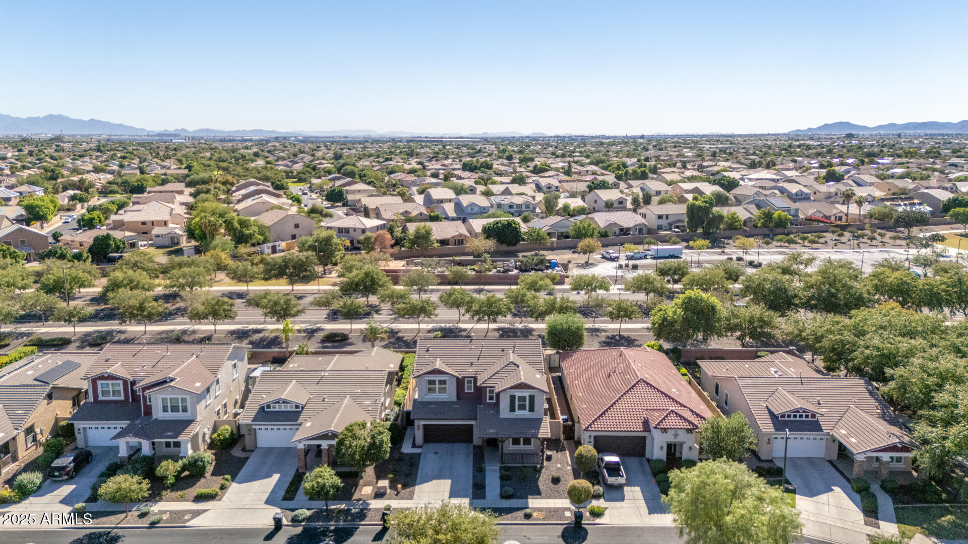 14917 W Dreyfus Street