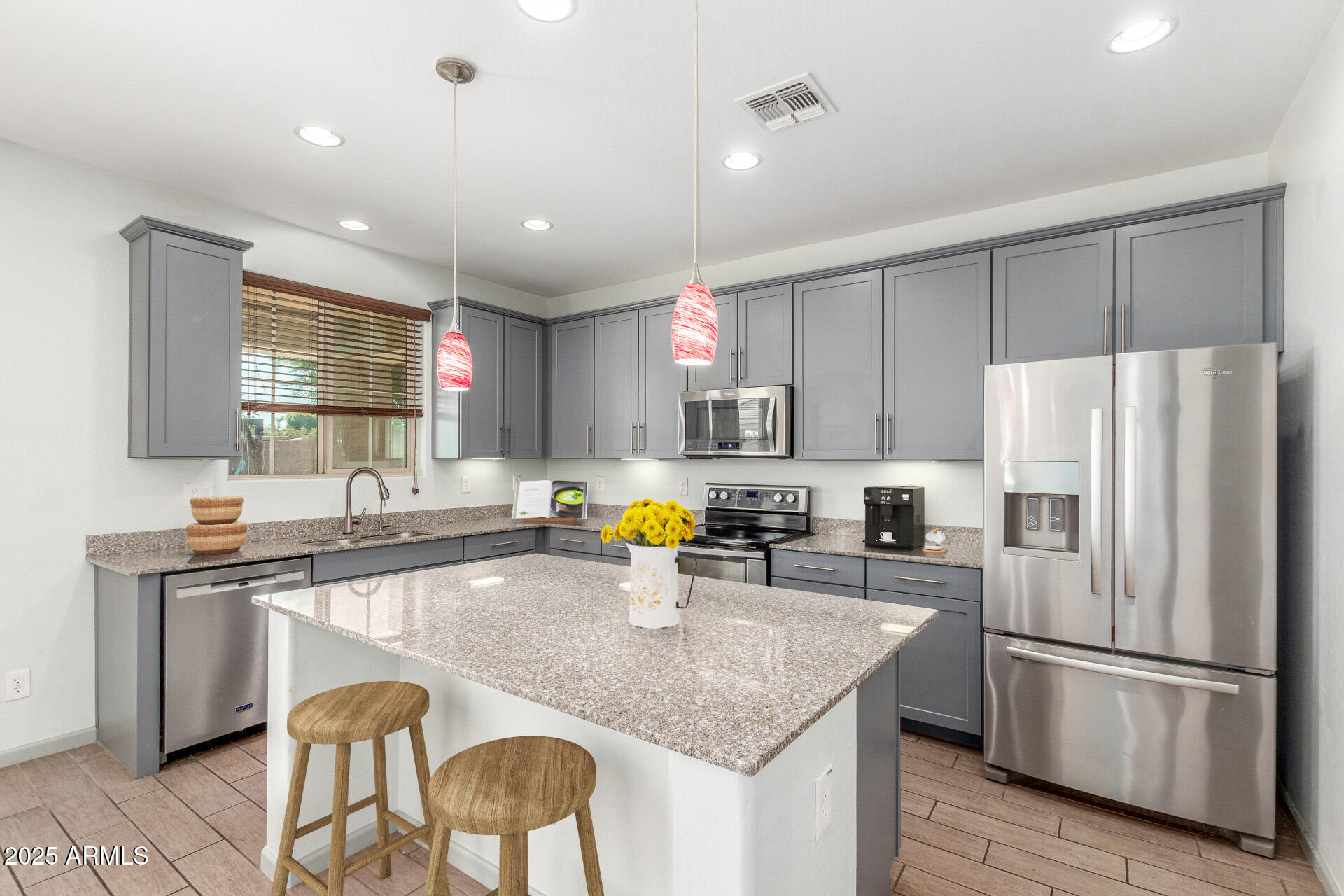 14917 W Dreyfus Street