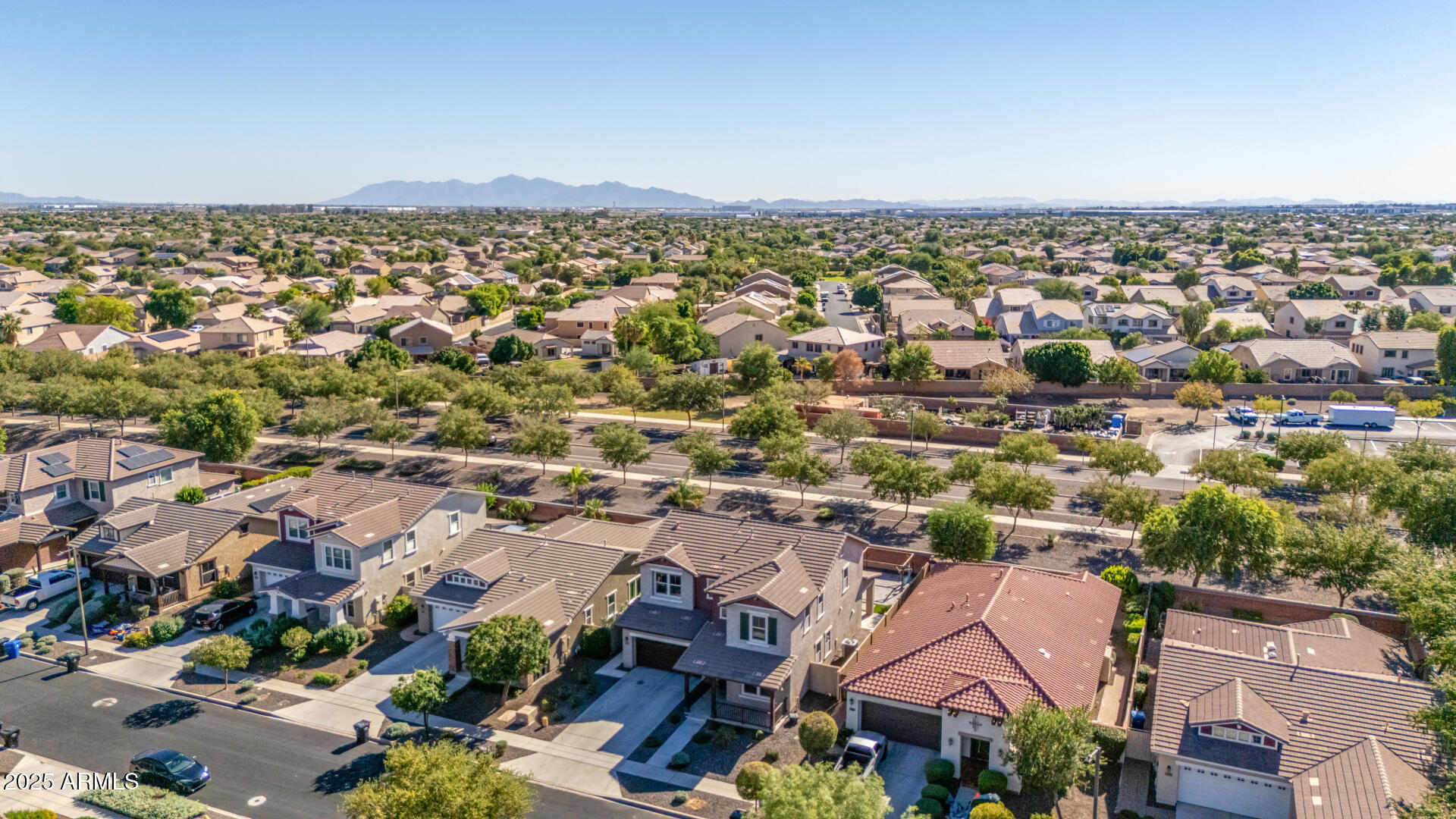 14917 W Dreyfus Street