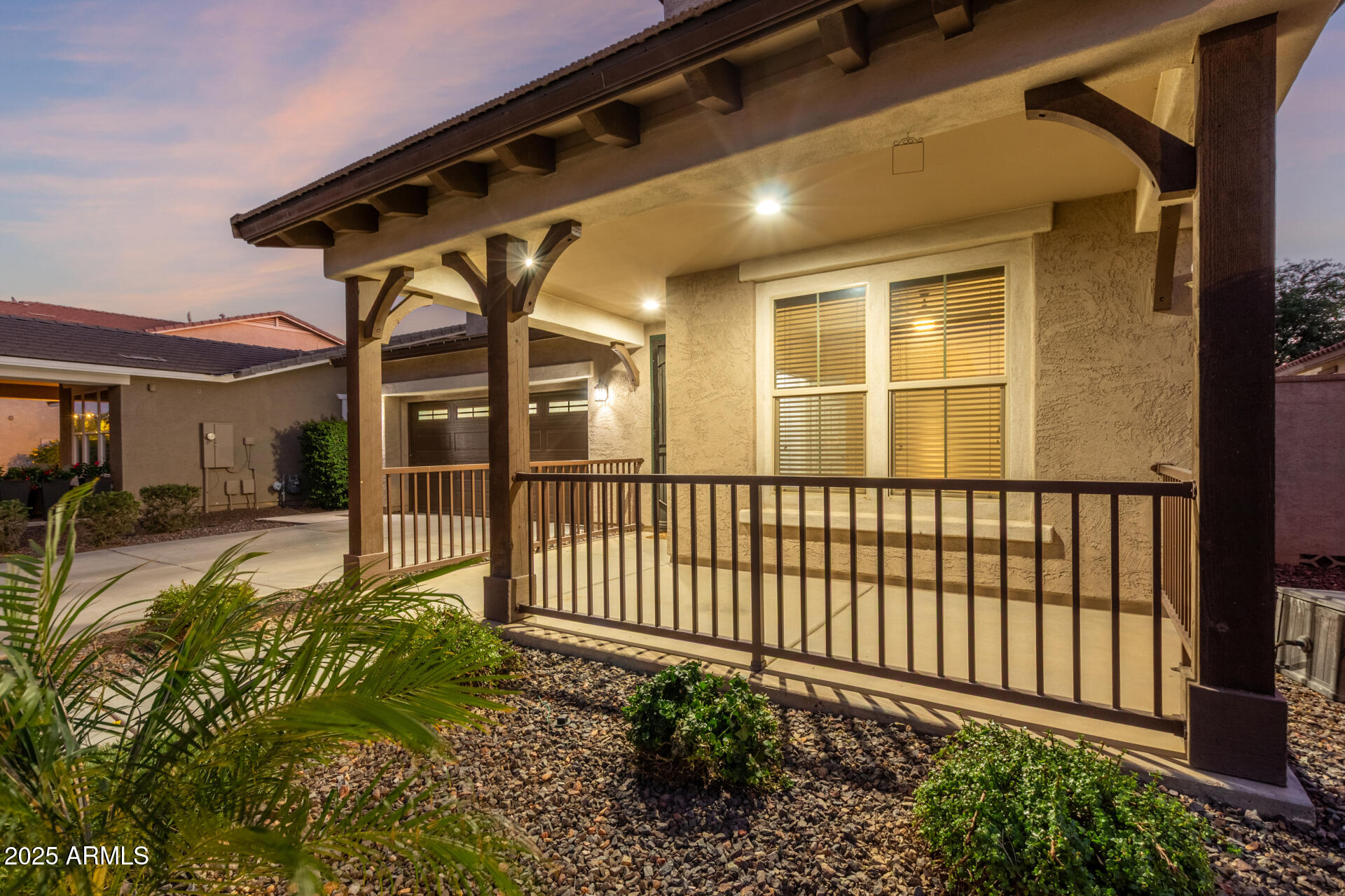 14917 W Dreyfus Street