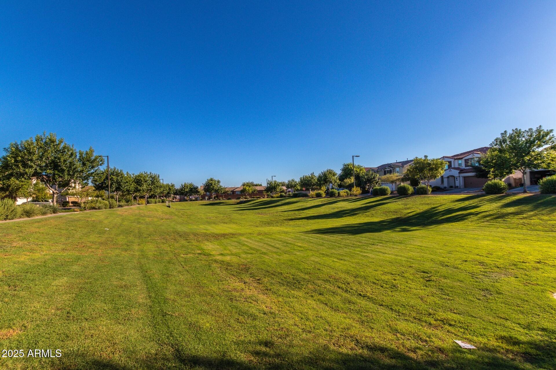 14917 W Dreyfus Street