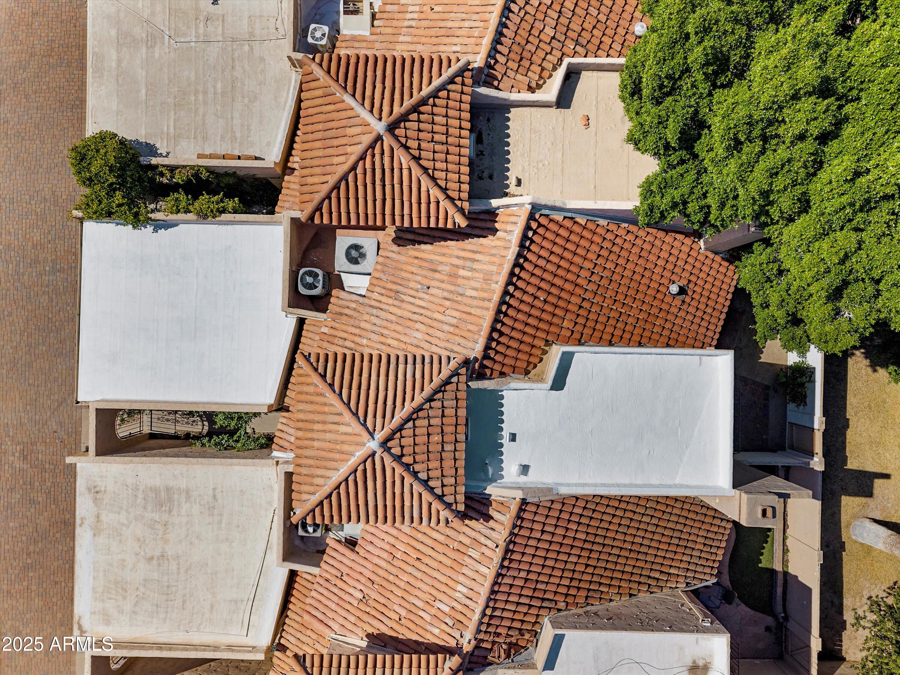 5830 N 12TH Place, 3