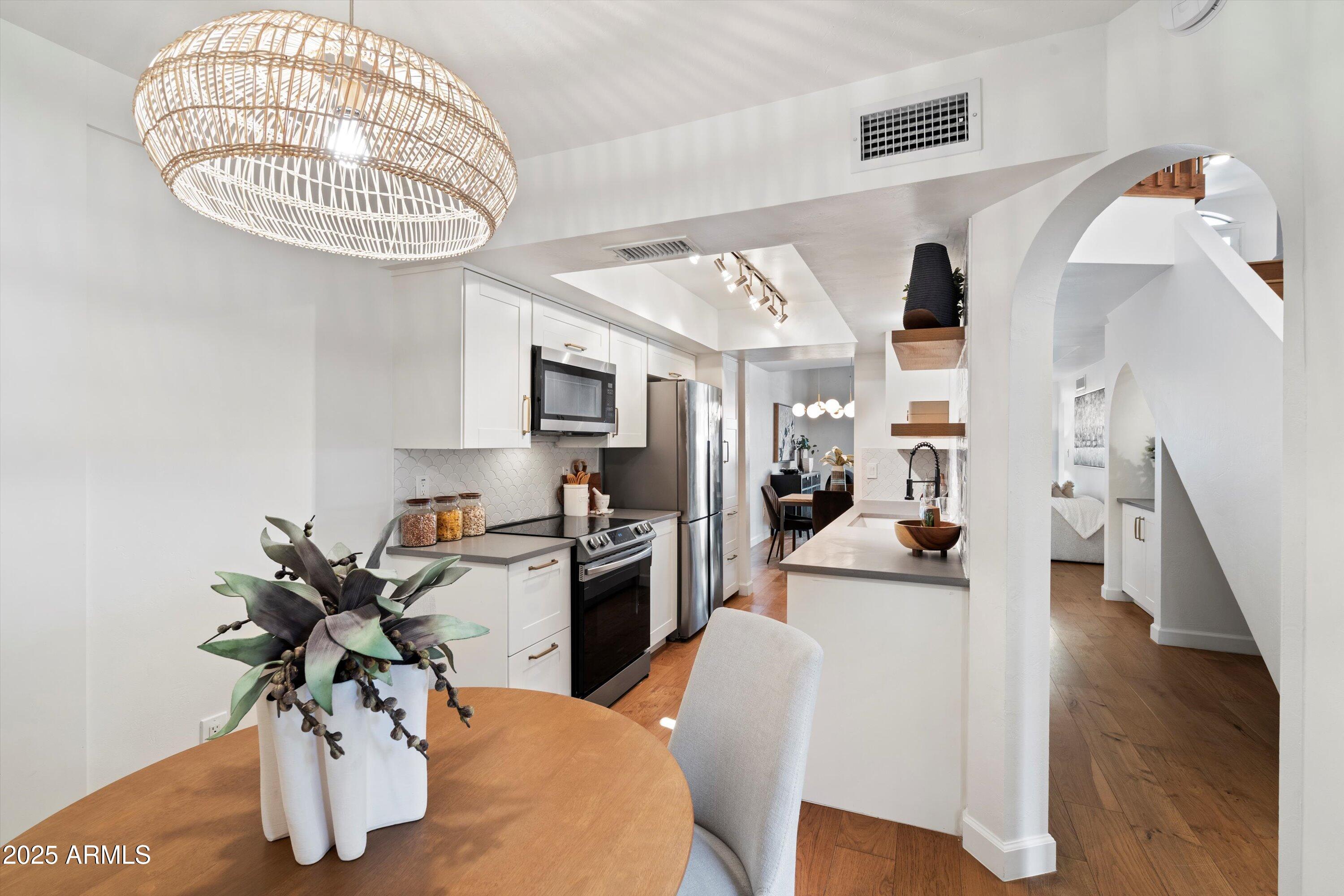 5830 N 12TH Place, 3